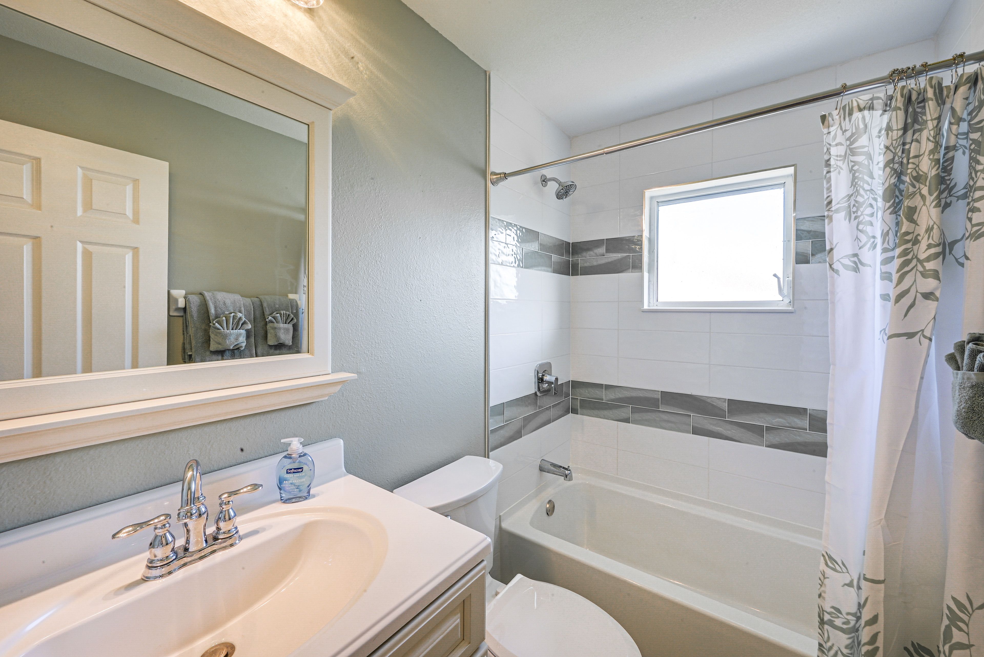 Full Bathroom
