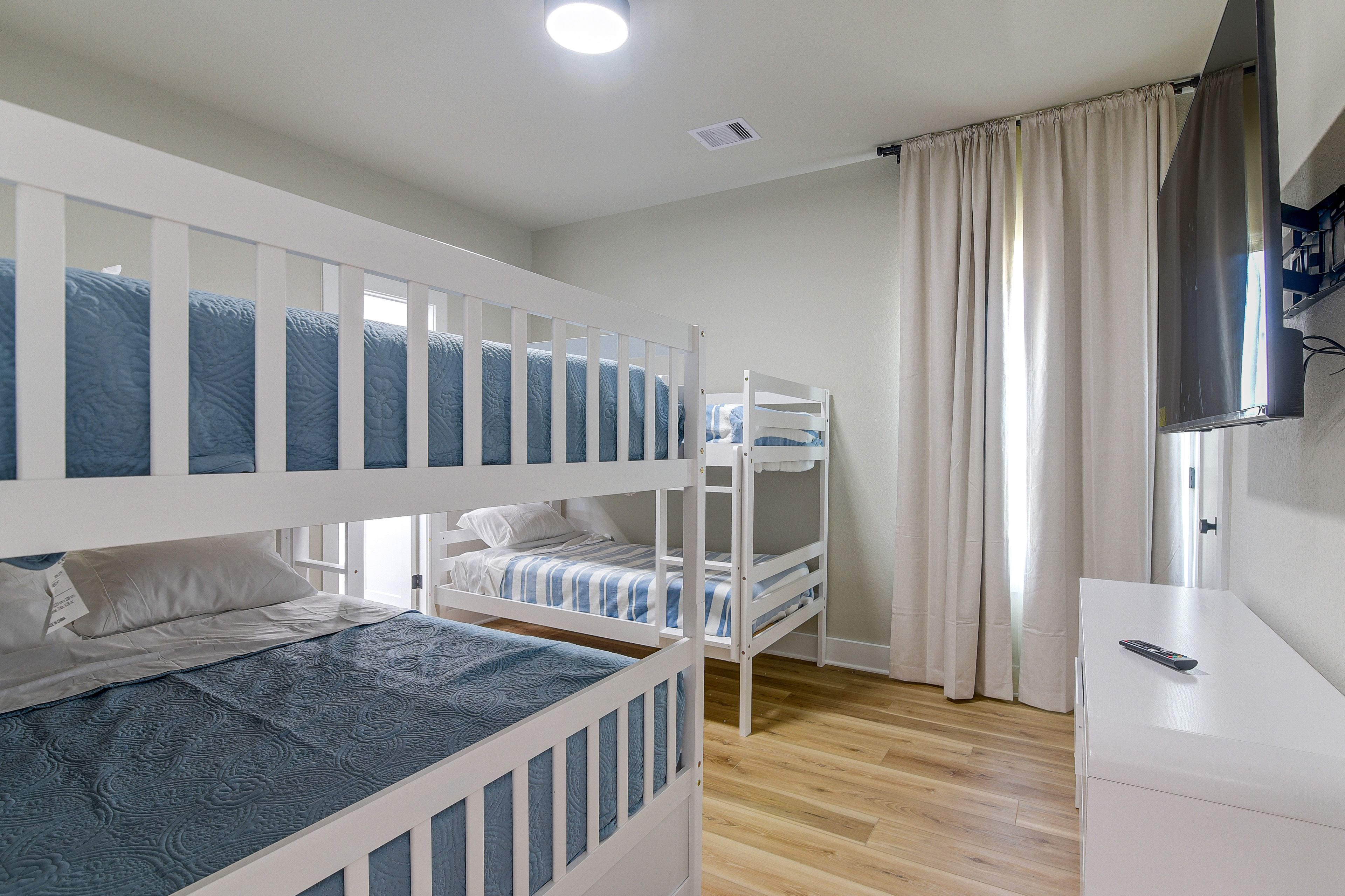 Bedroom 3 | Twin Bunk Bed | Full Bunk Bed | 2nd Floor