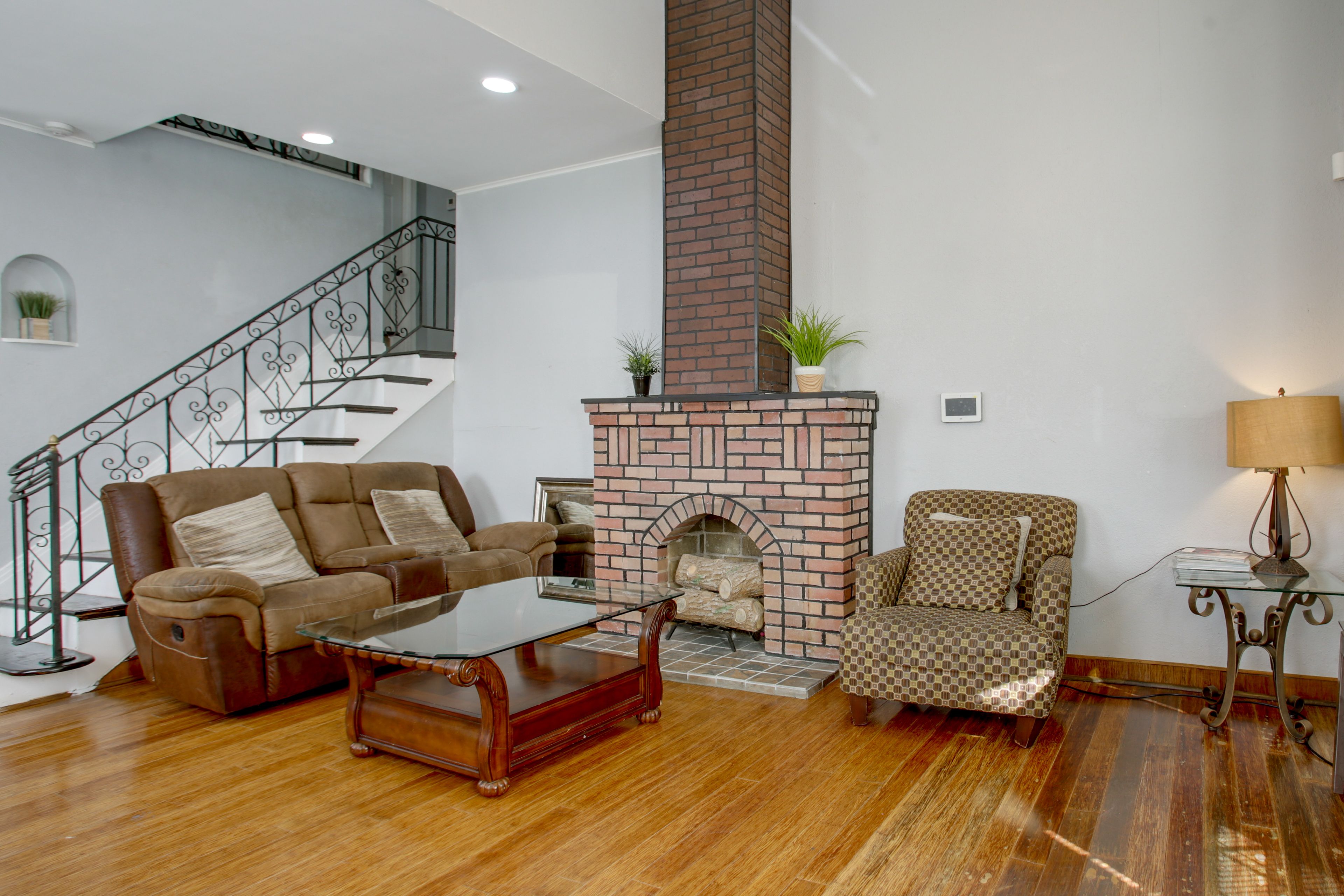 Living Room | Smart TV | Main Level