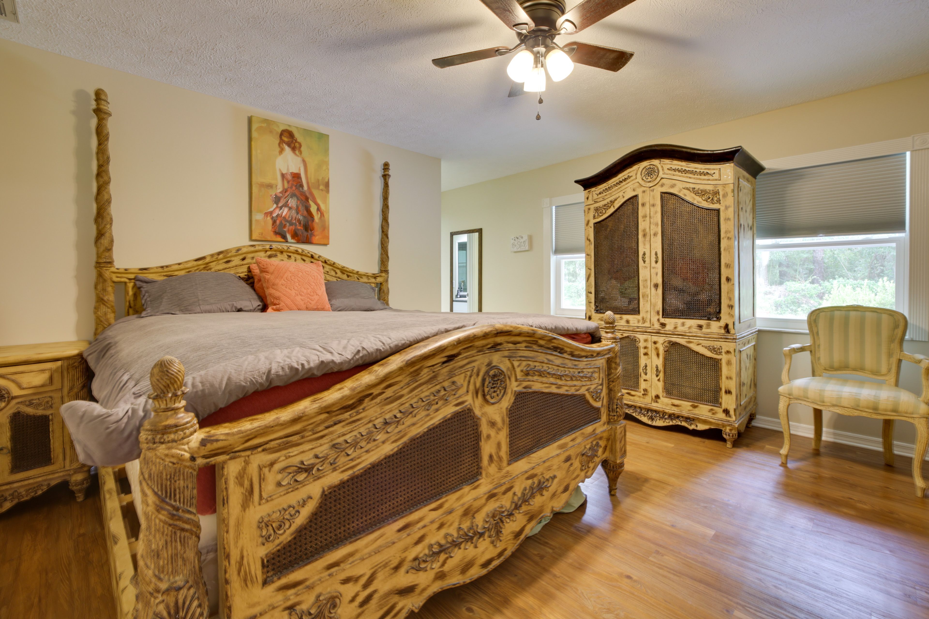 Bedroom 2 | Queen Bed