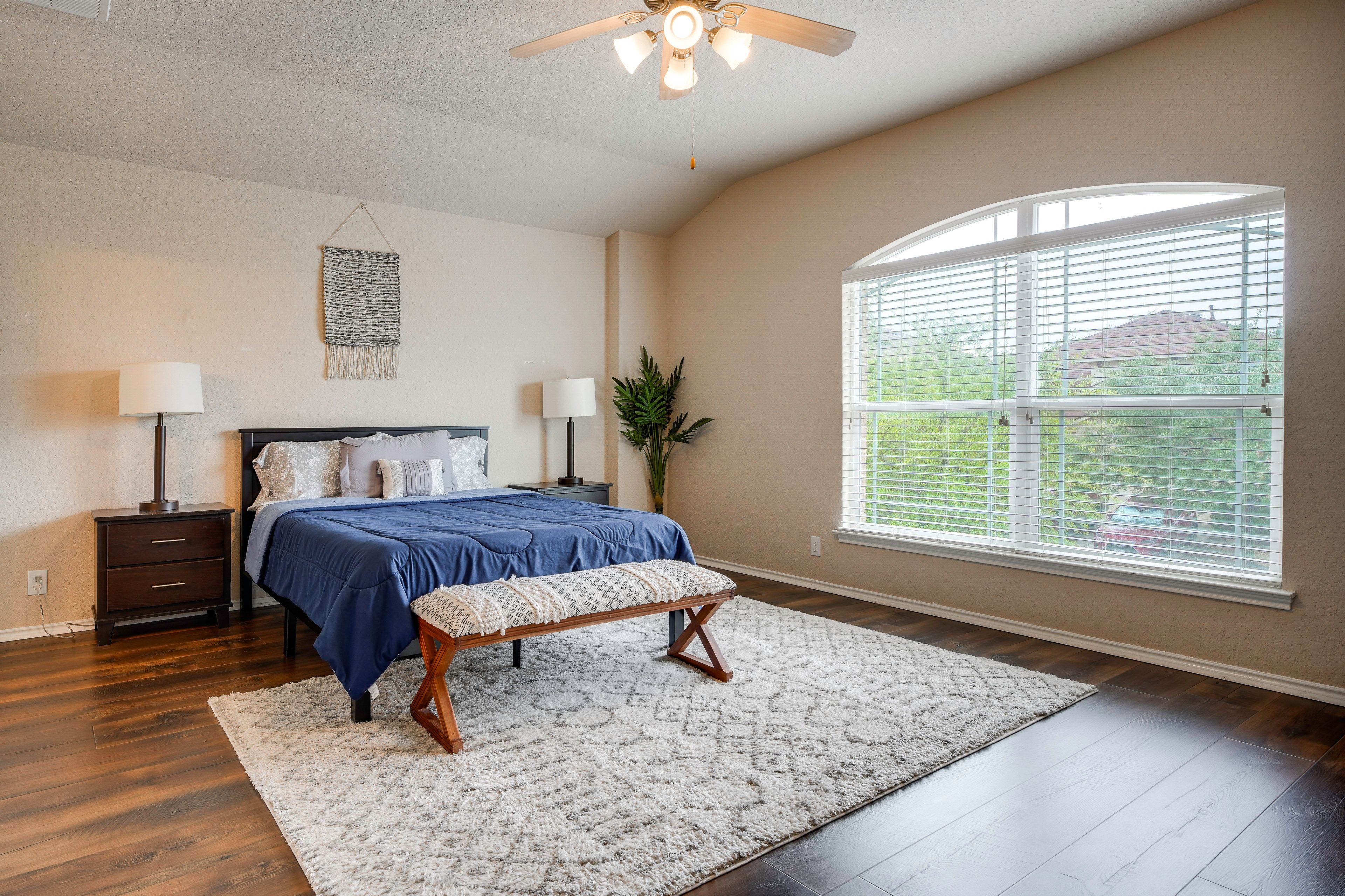 Bedroom 1 | Queen Bed | 2nd Floor