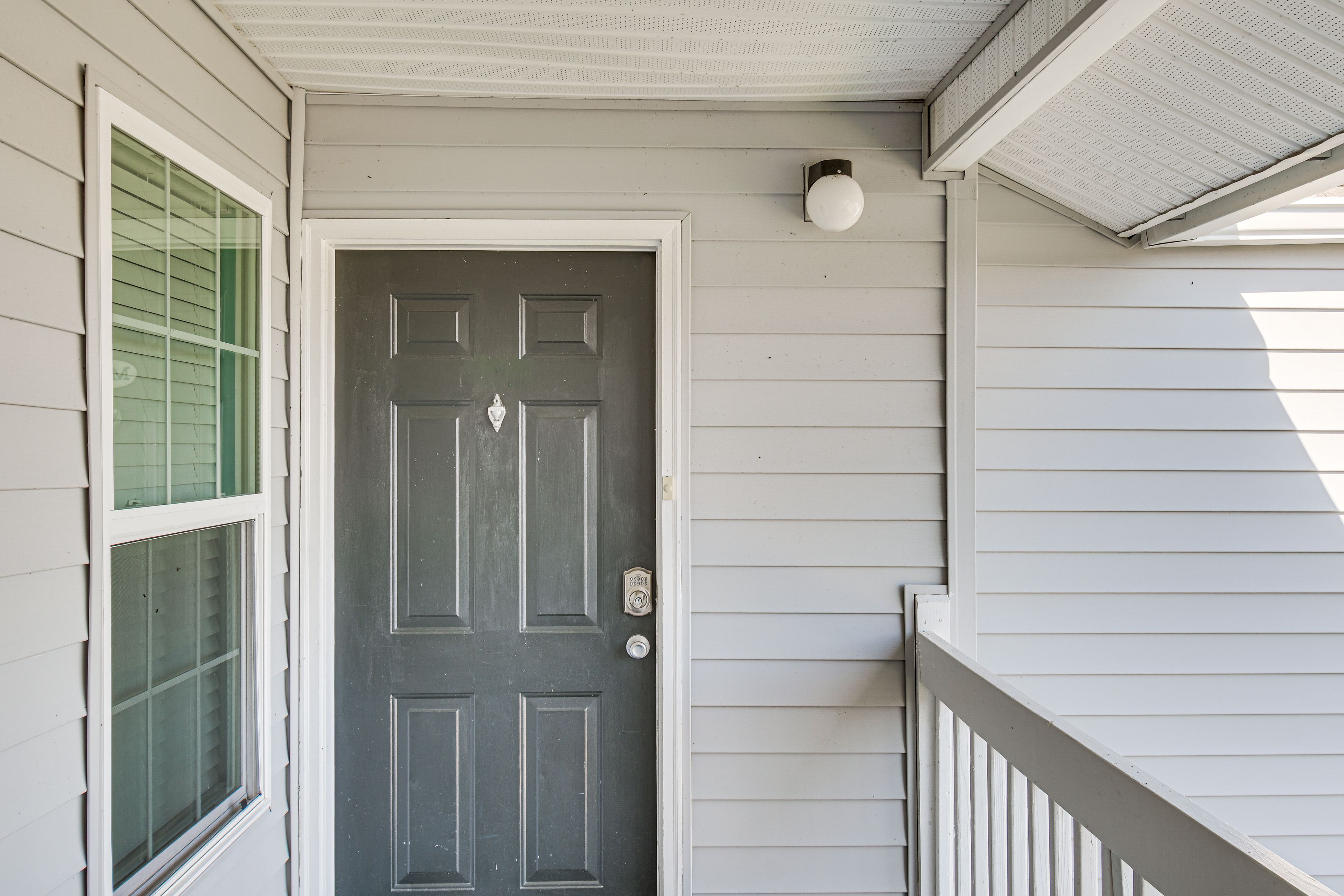 Private Entrance