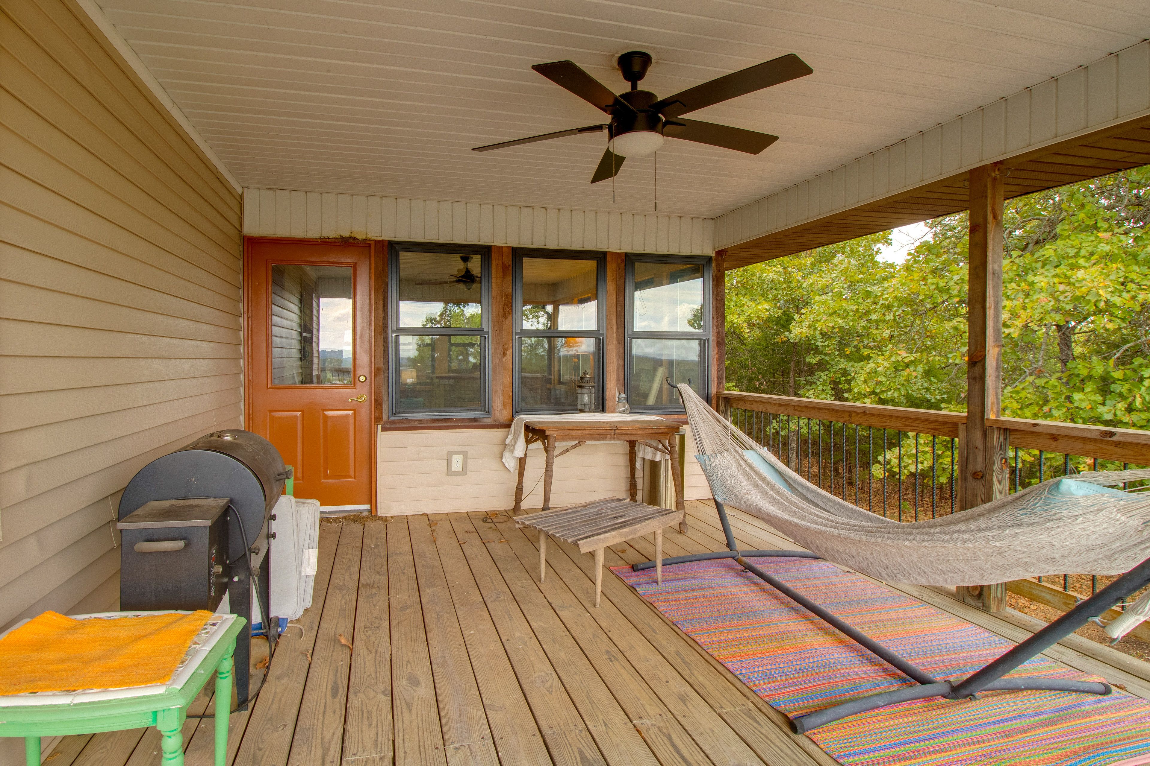 Private Deck