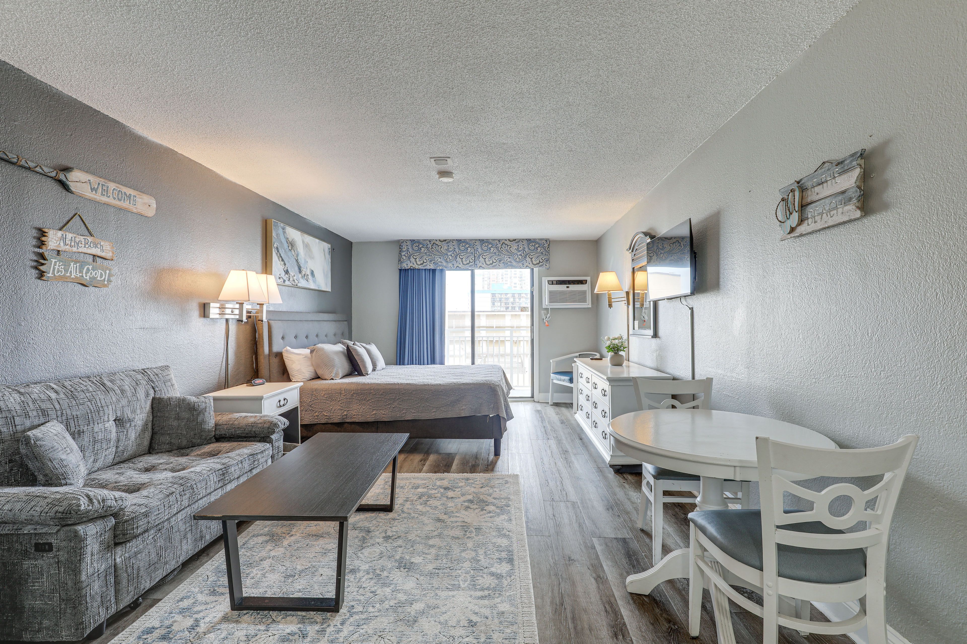 Myrtle Beach Vacation Rental | Studio | 1BA | 385 Sq Ft