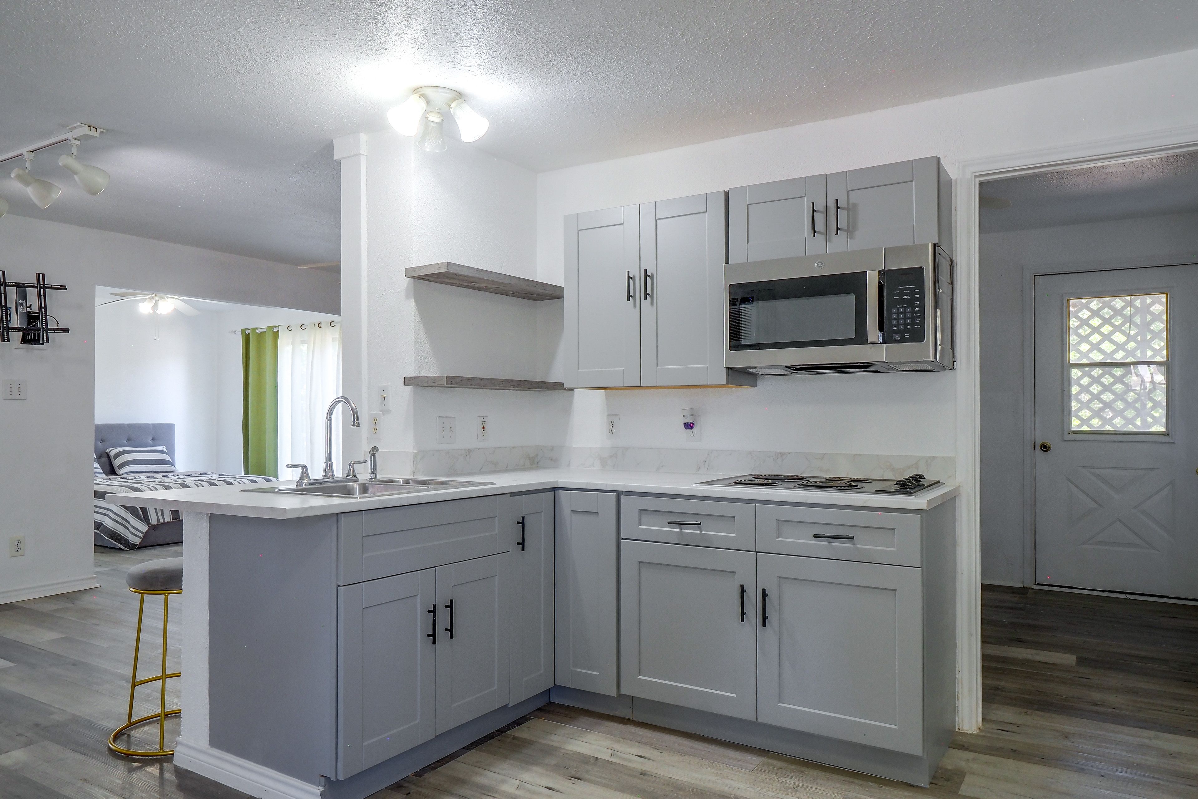 Kitchen | Refrigerator