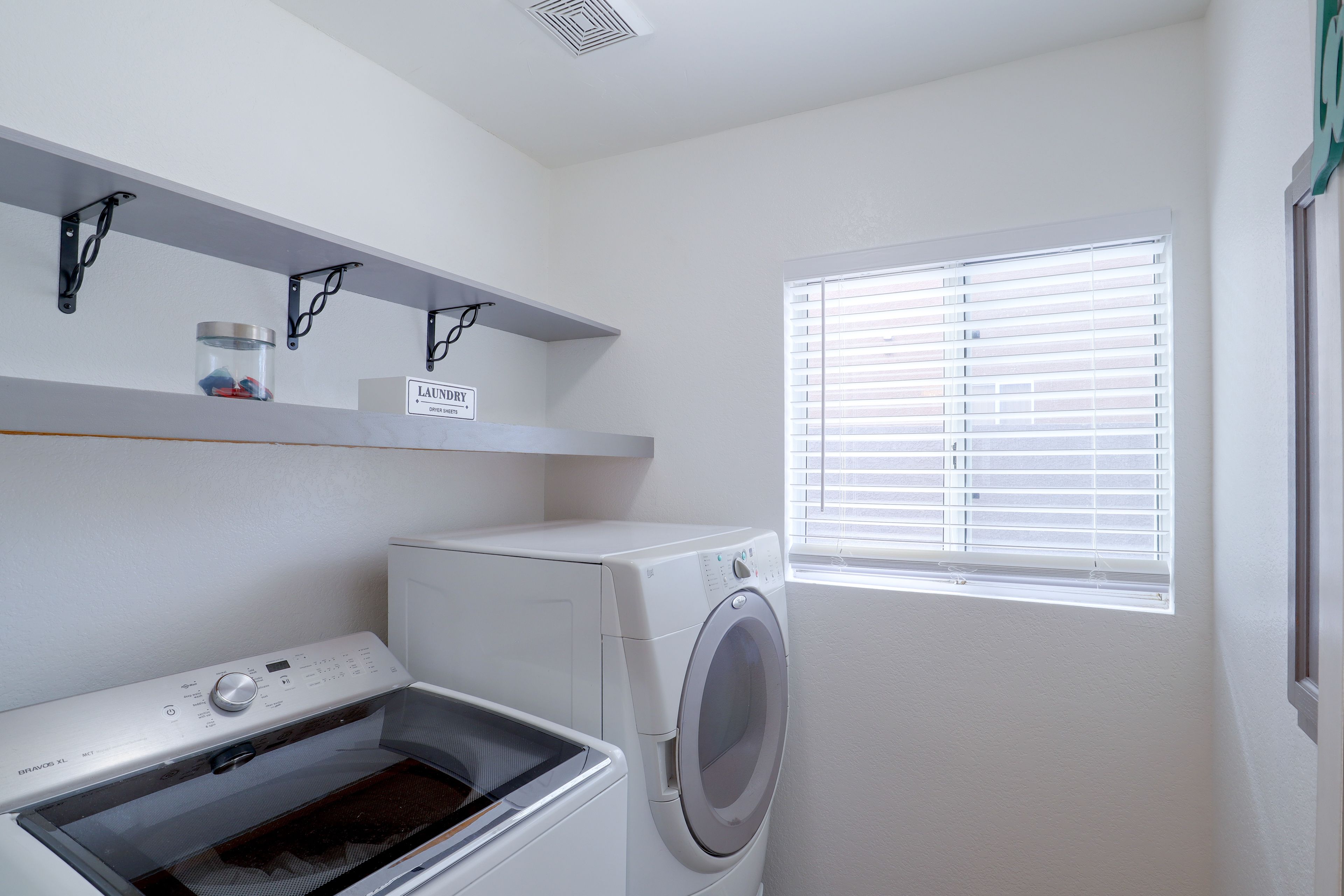 Washer & Dryer