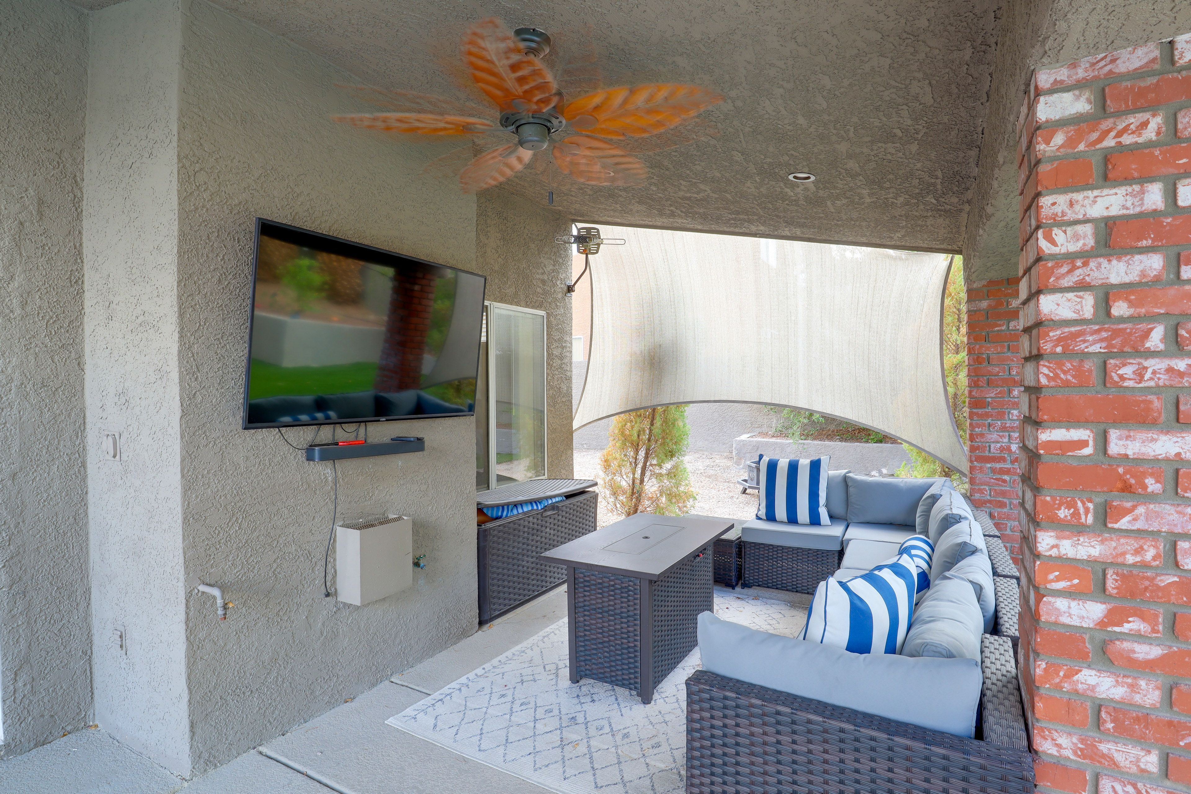 Covered Patio | Lounge Area