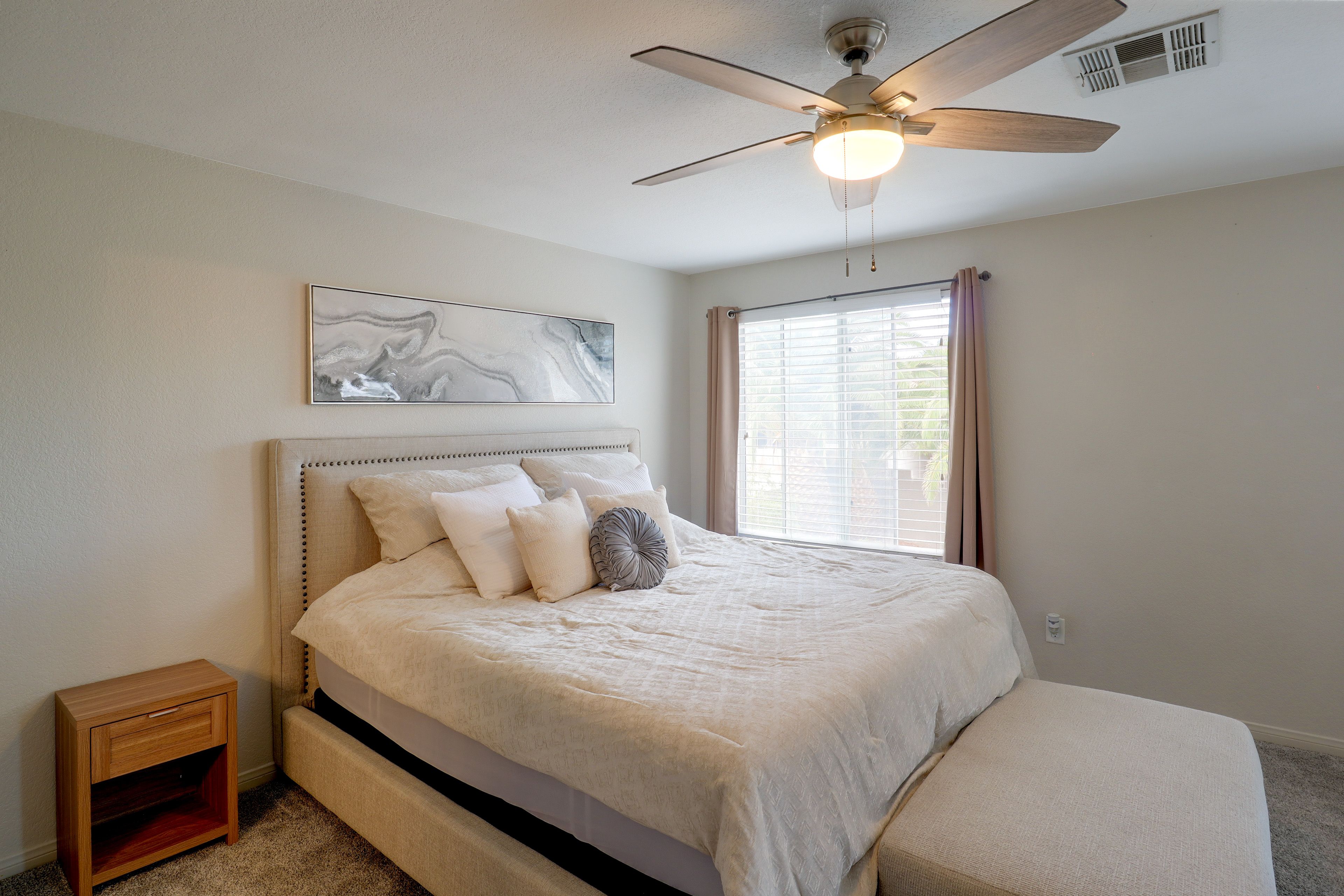 Bedroom | King Bed | Twin Daybed w/ Twin Trundle | En-Suite Bathroom