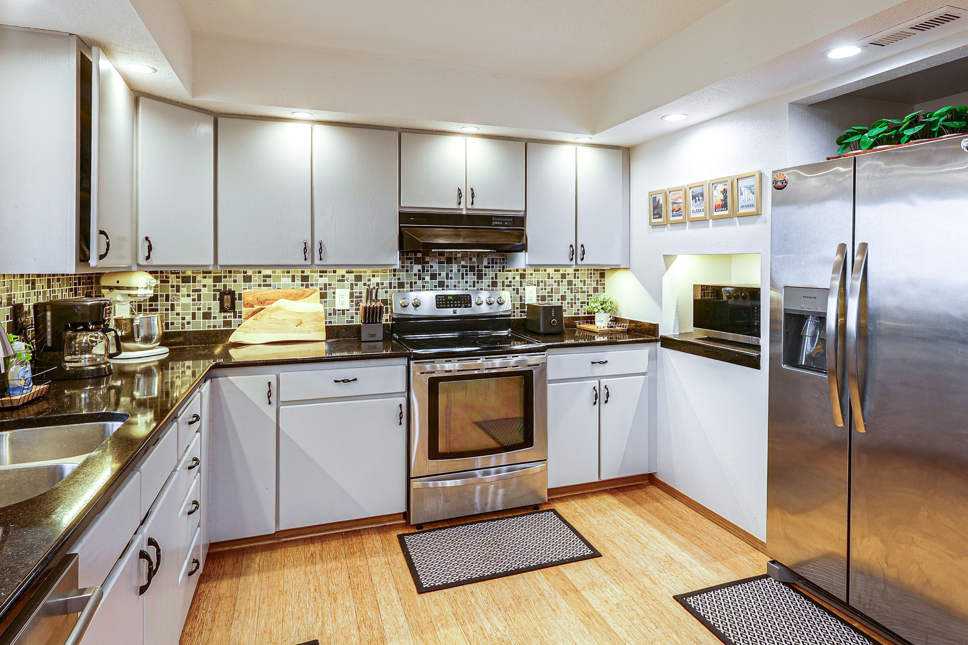 Kitchen | Dishwasher | 2nd Floor