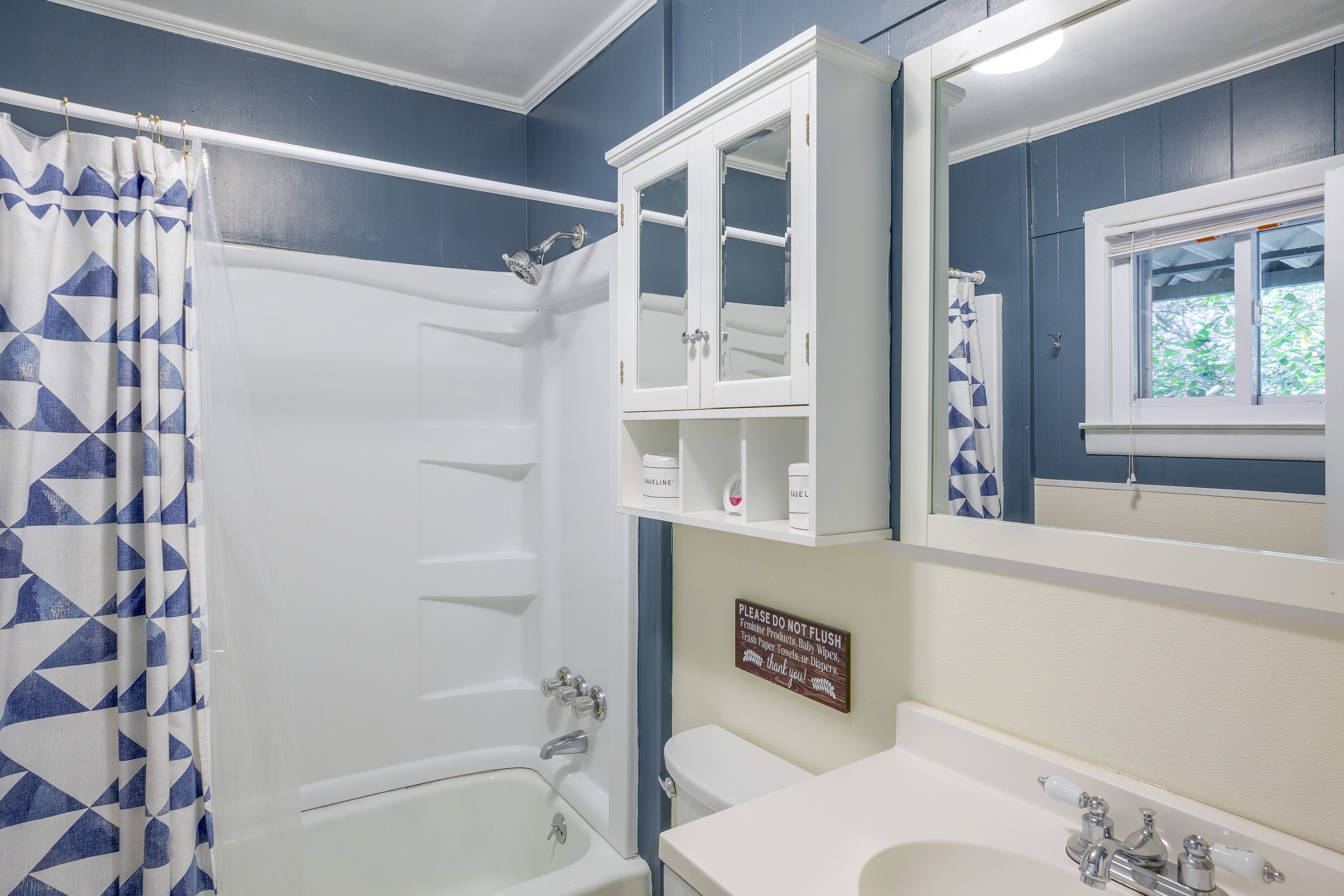 Full Bathroom