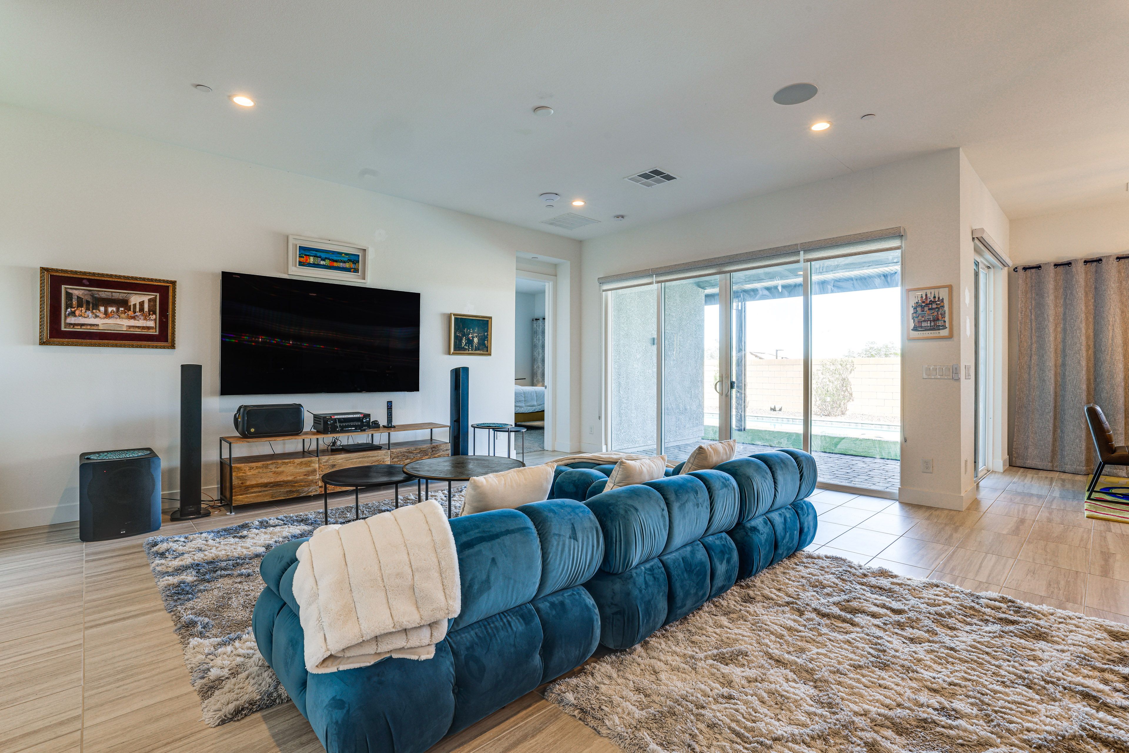 Living Room | Speakers