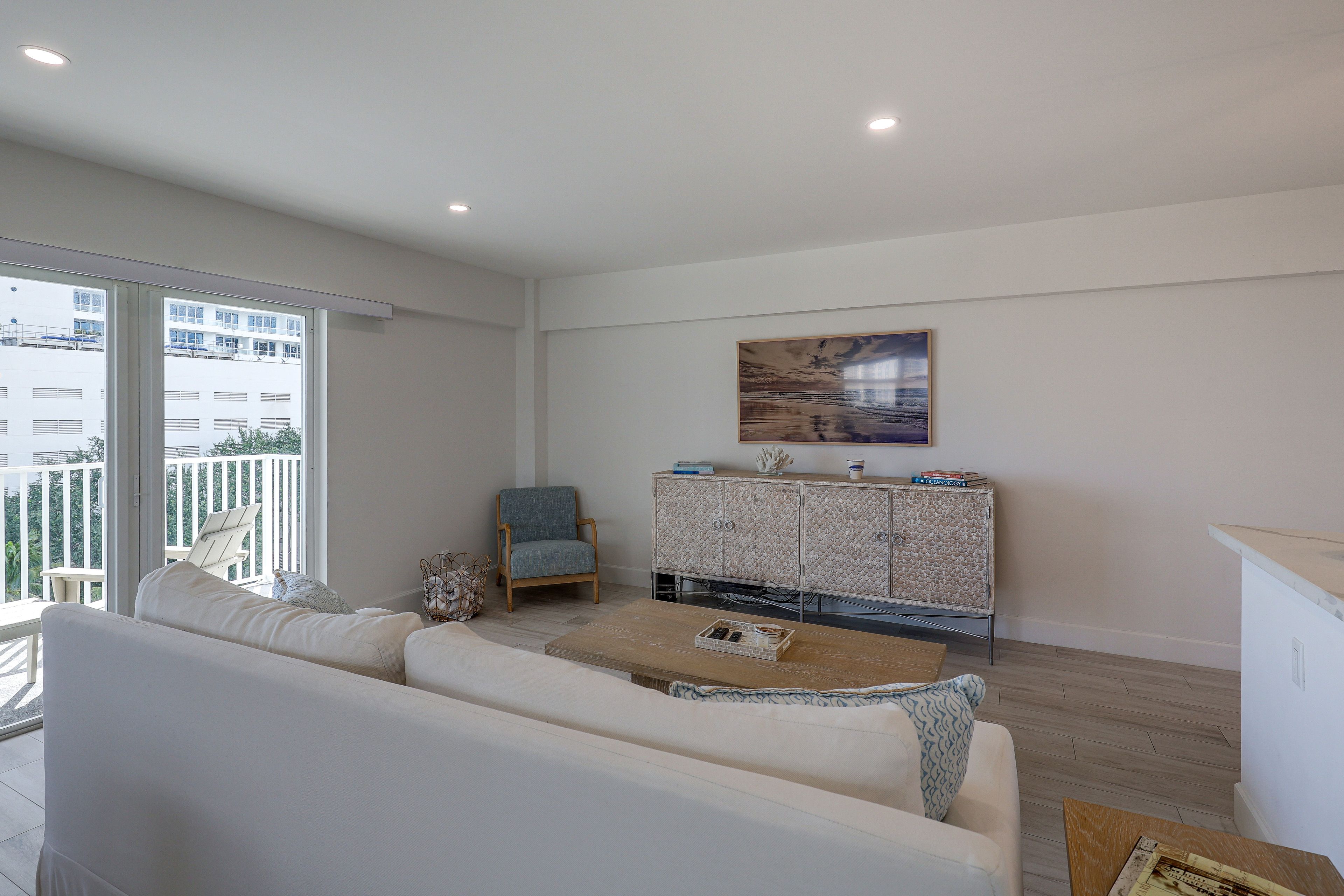 Living Area | Queen Sleeper Sofa