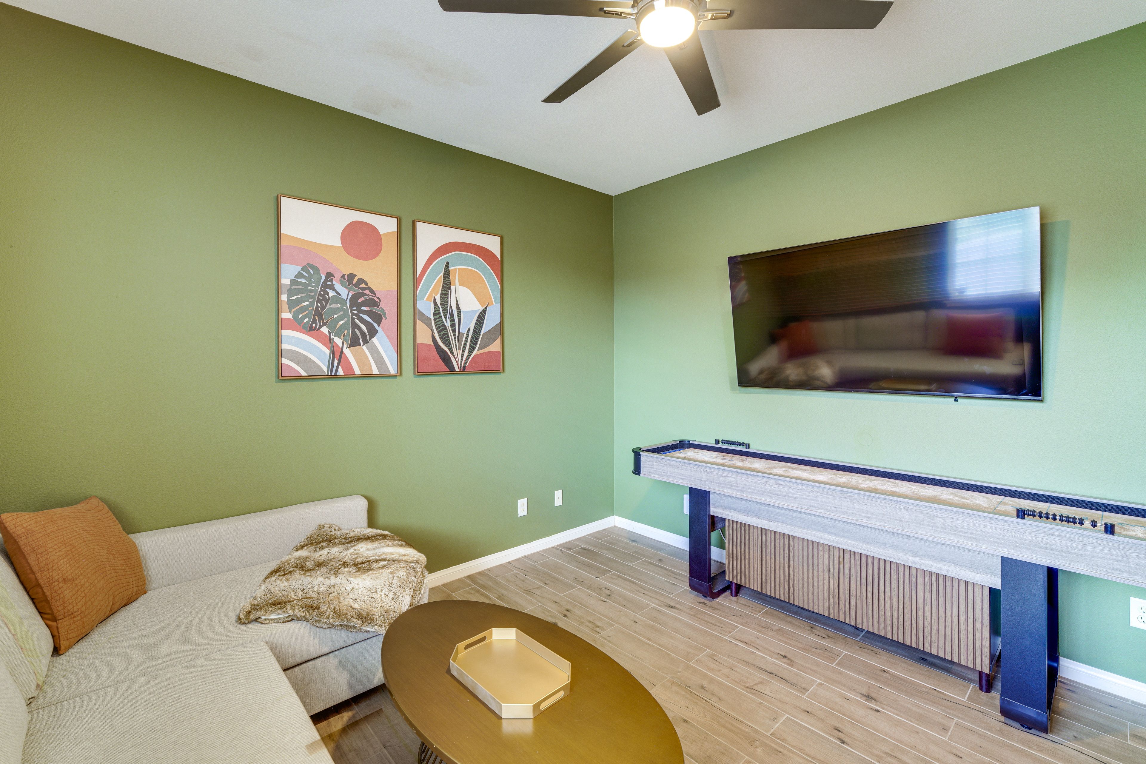 Game Room | Sleeper Sofa | 1st Floor