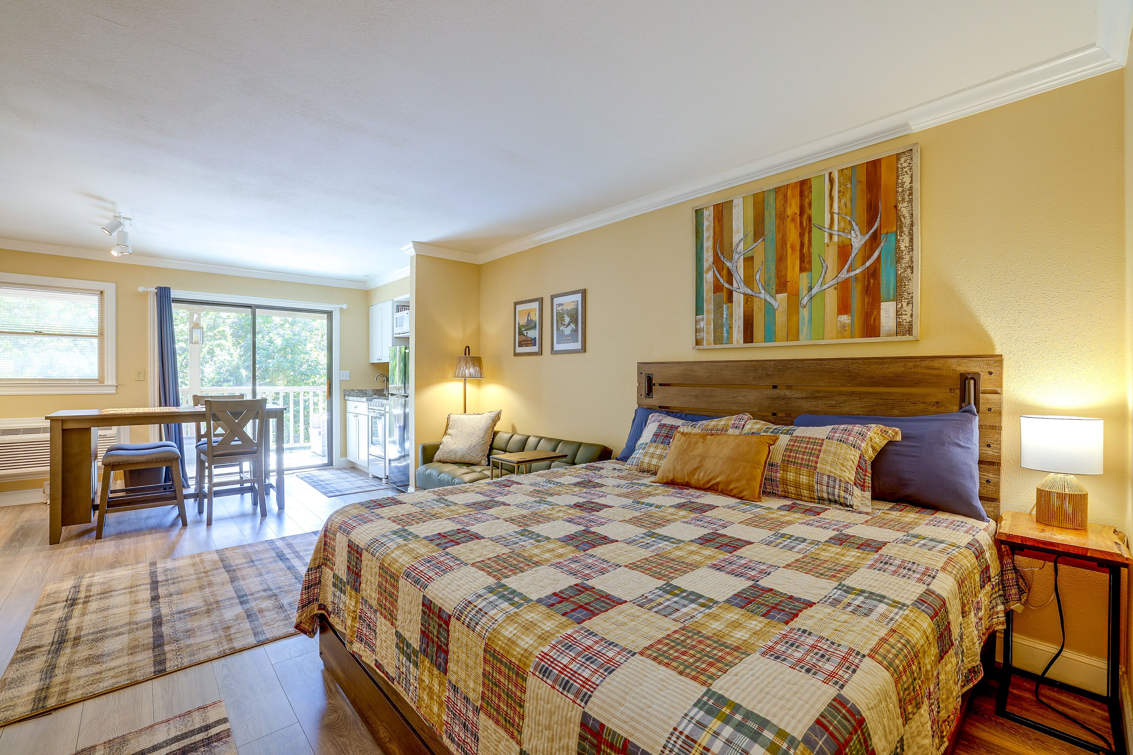 Lake Lure Vacation Rental | Studio | 1BA | 474 Sq Ft