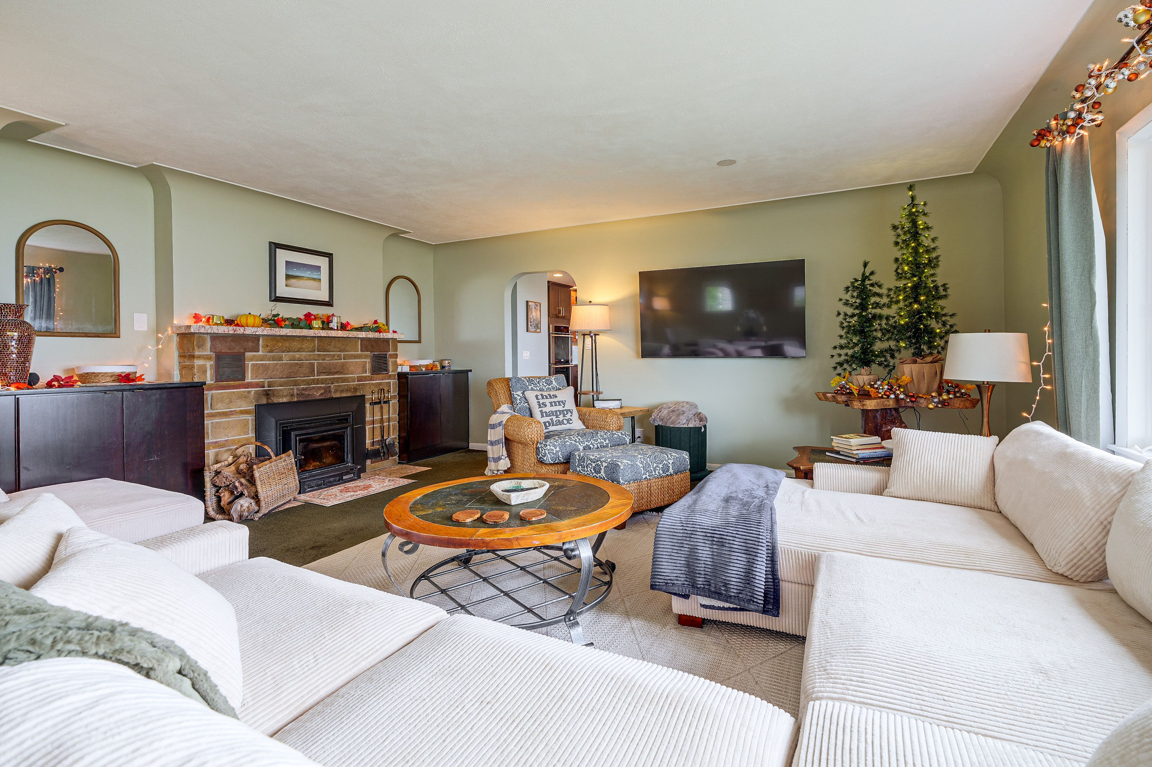 Traverse City Vacation Rental | 5BR | 3BA | 3,900 Sq Ft | 2 Steps for Entry