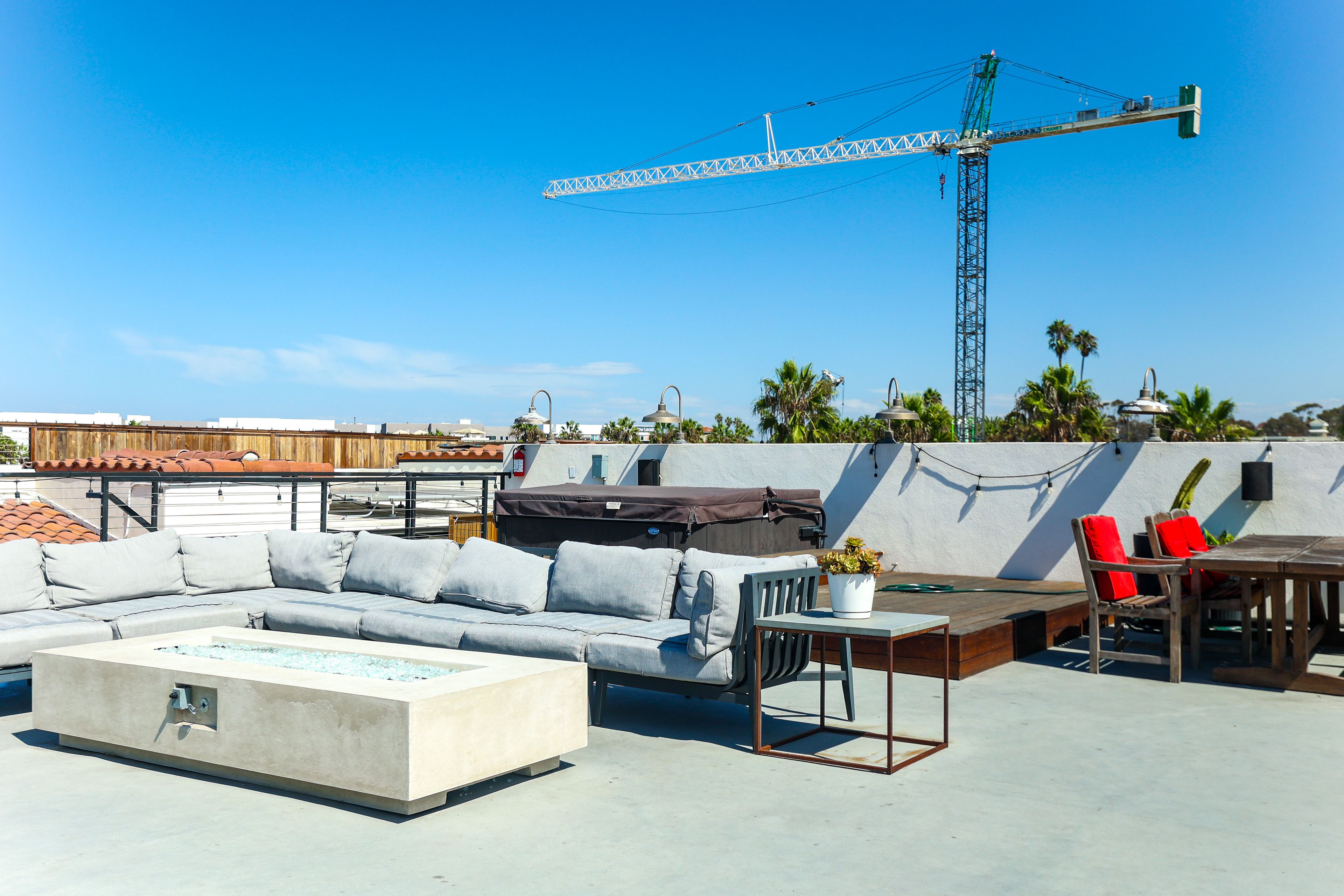 Shared Rooftop Patio