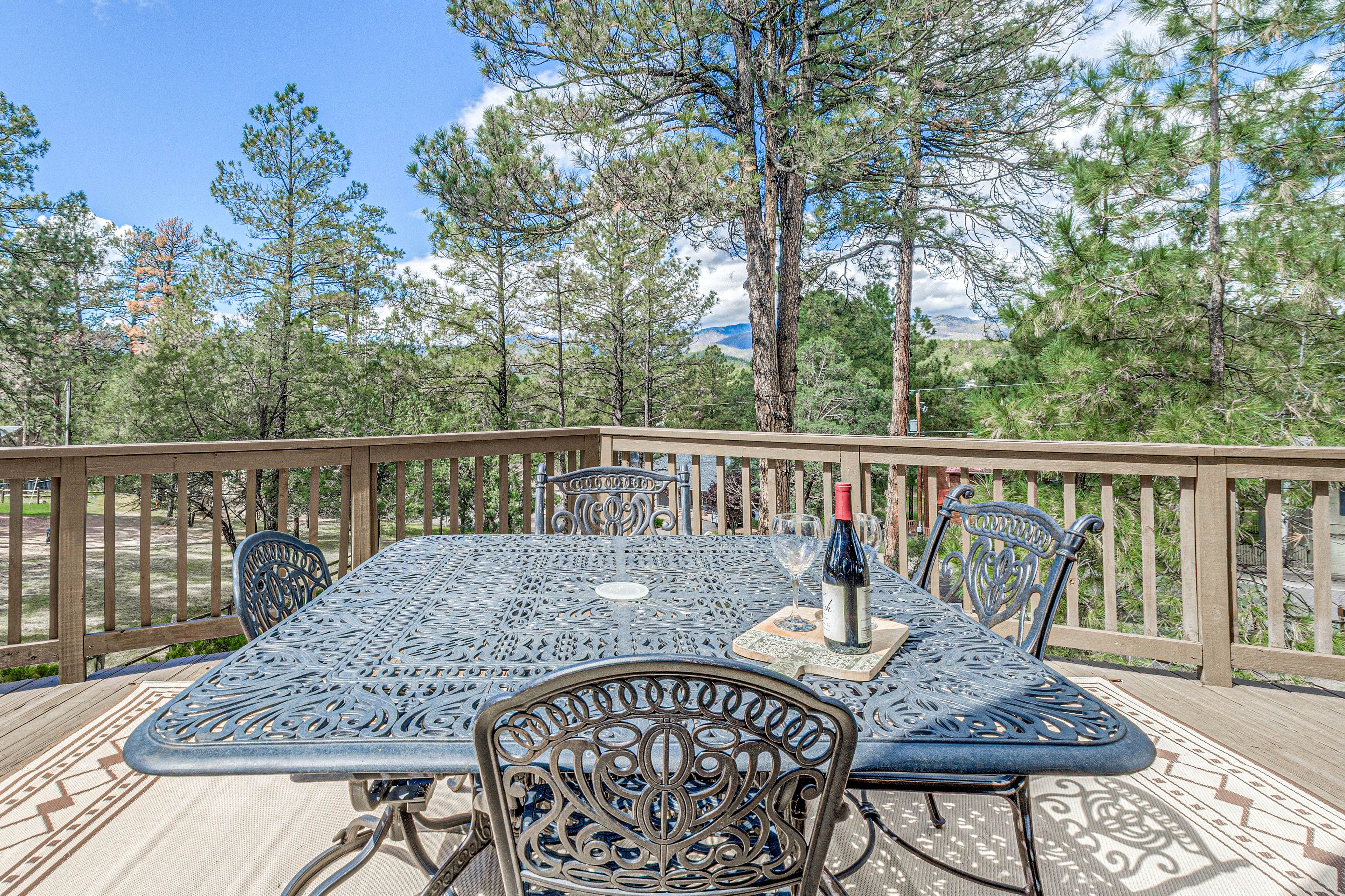 Ruidoso Vacation Rental | 2BR | 2BA | 1,000 Sq Ft | Step-Free Access (Back Door)