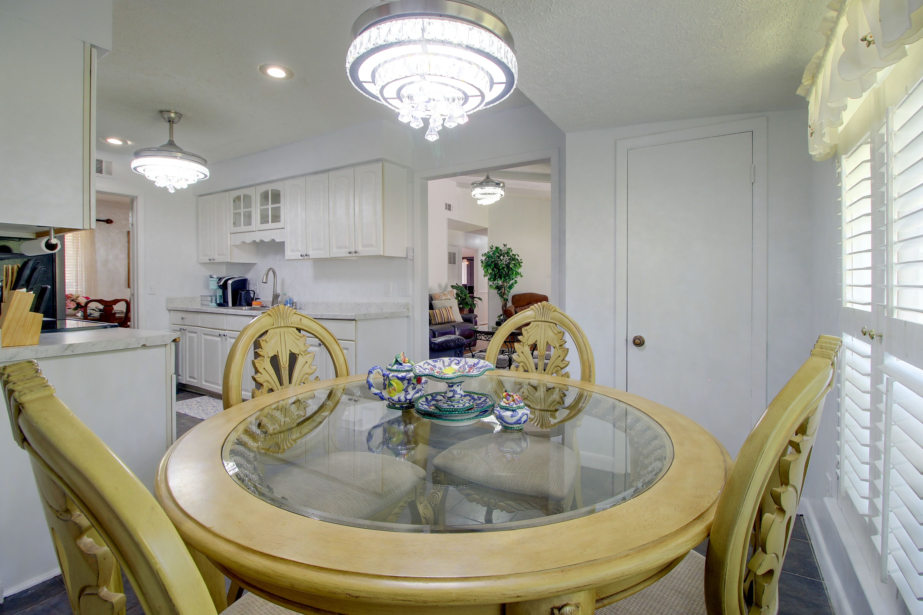 Breakfast Nook