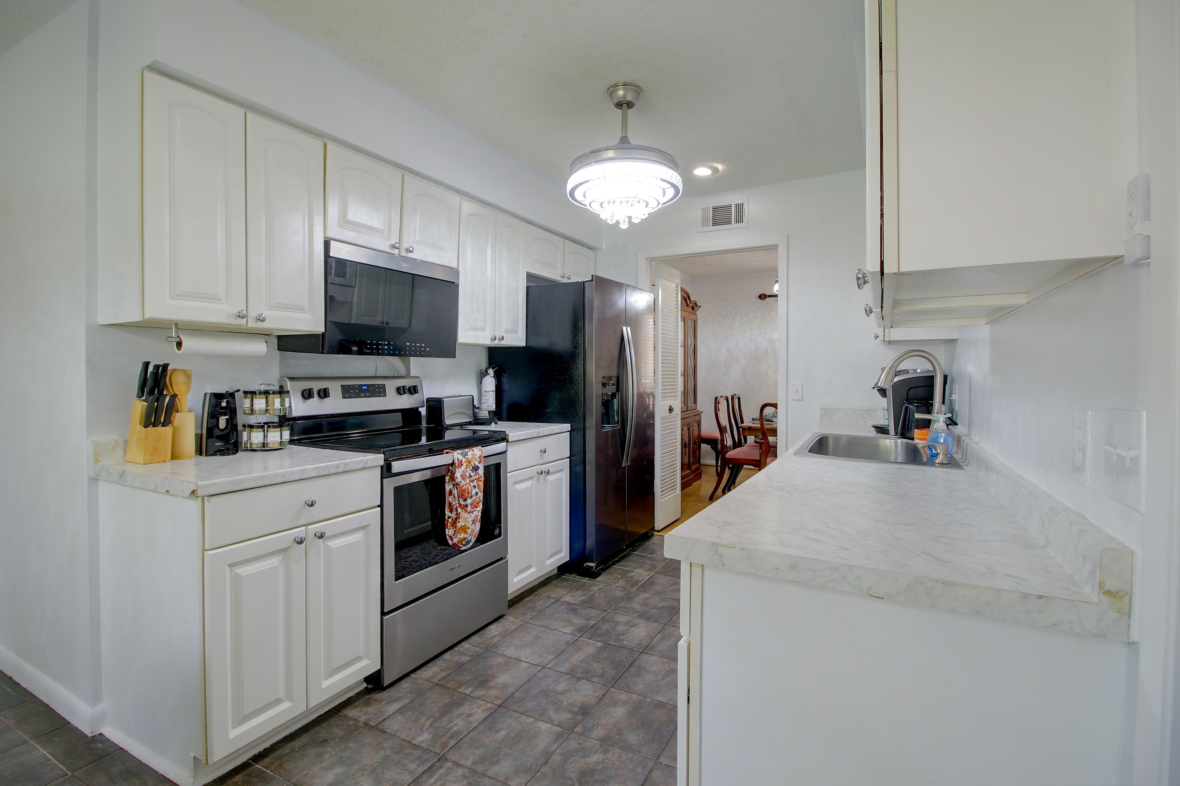 Kitchen | Dishwasher