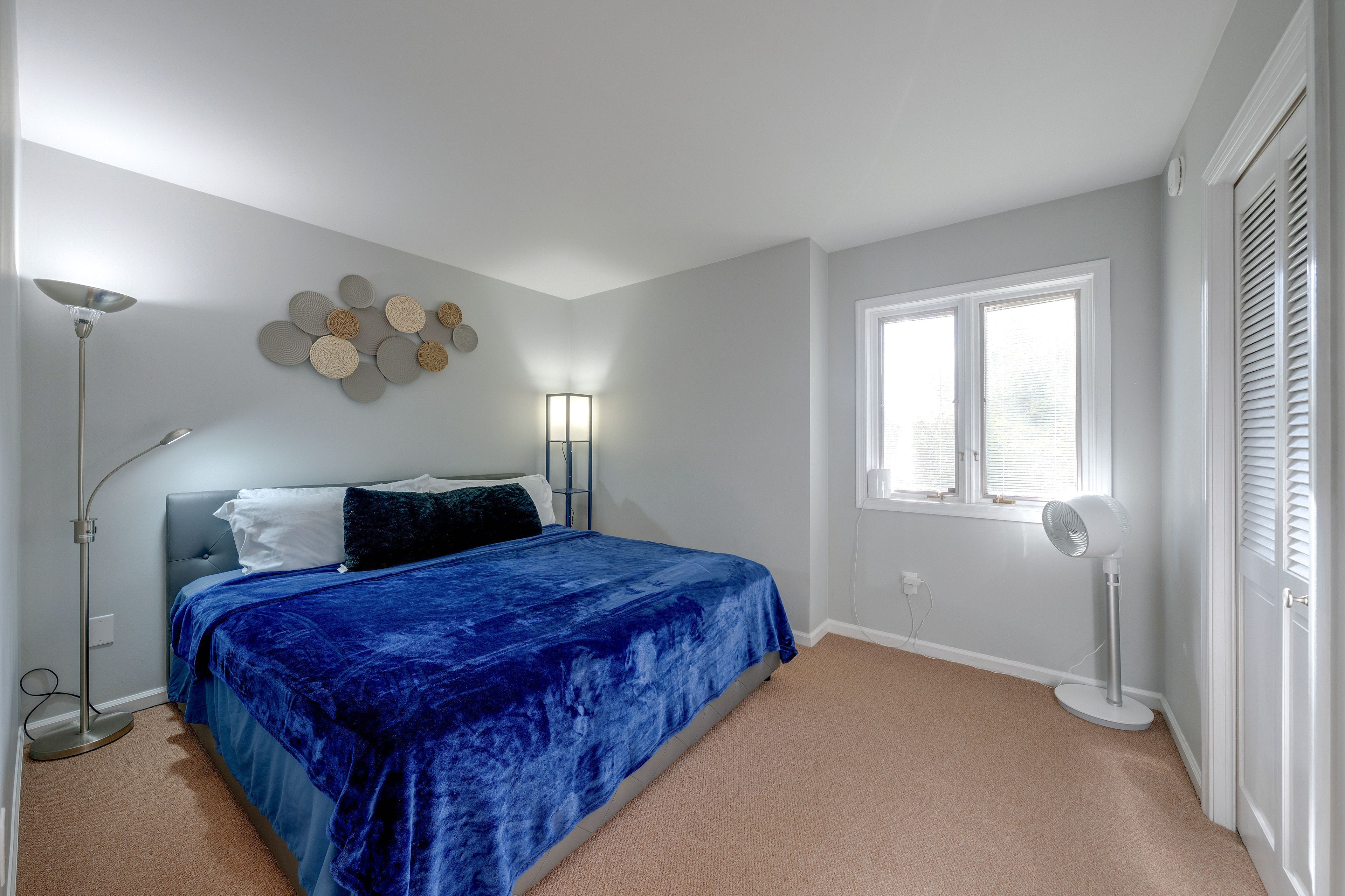 Bedroom | King Bed | 2nd Floor