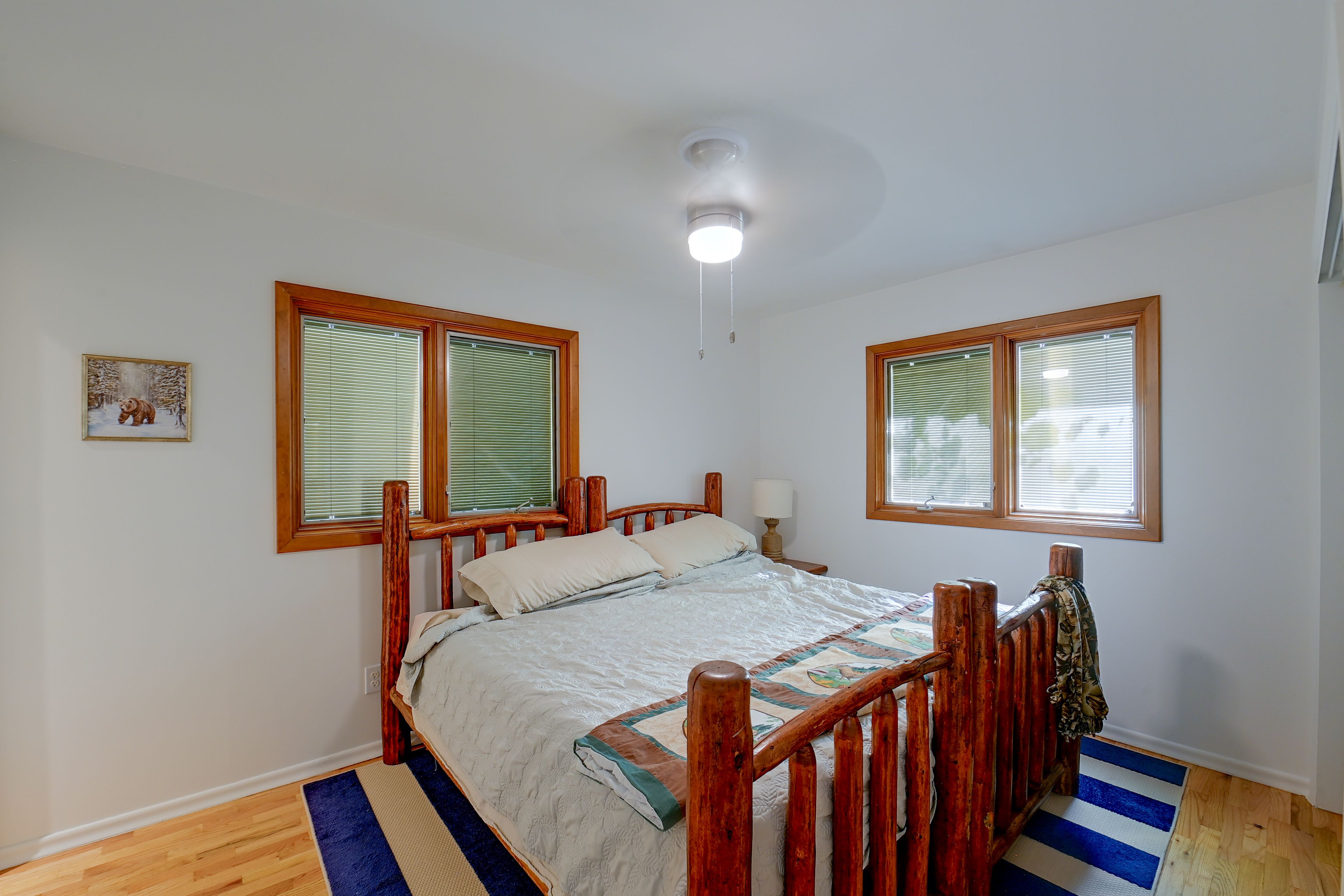 Bedroom | King Bed | 1st Floor