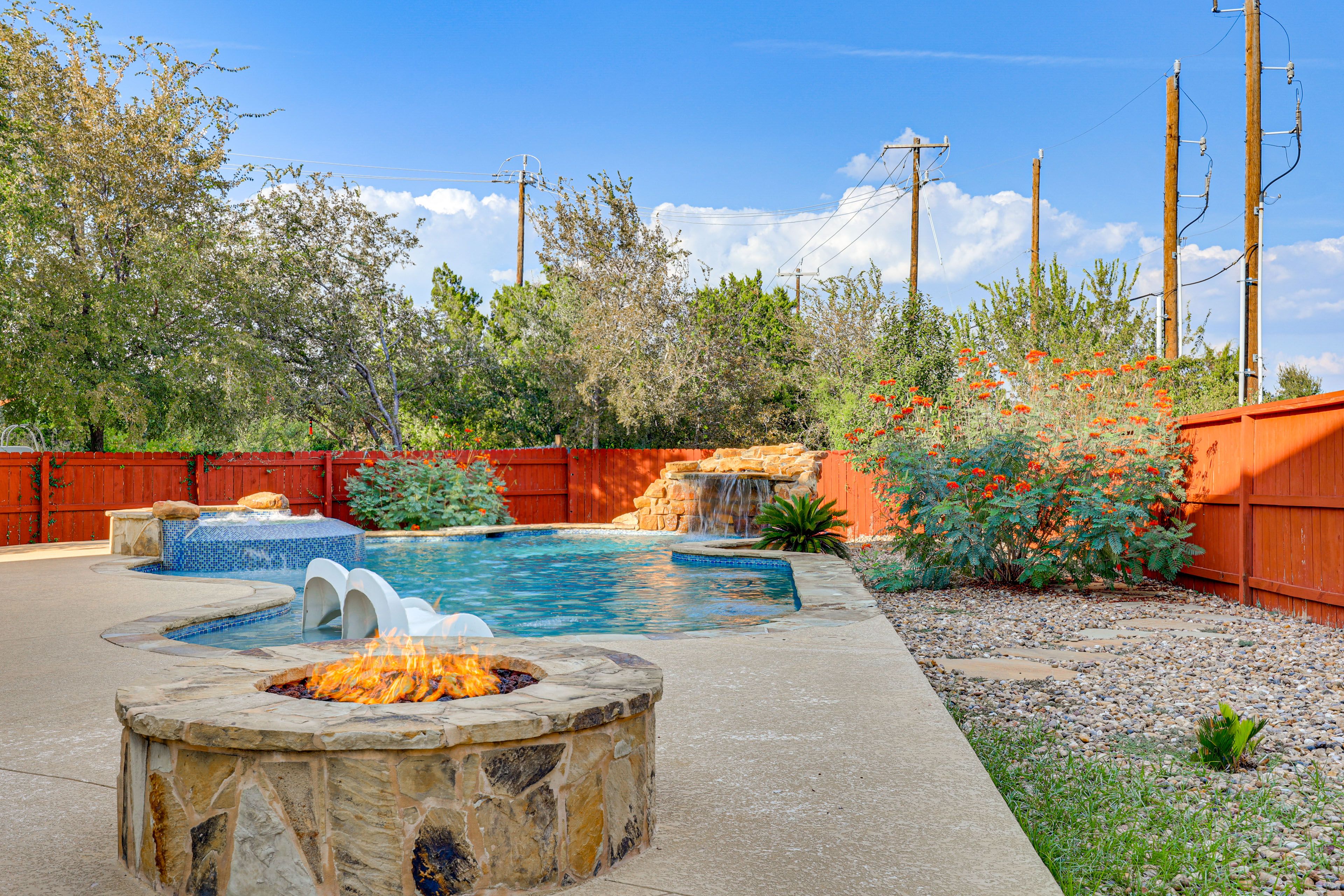 San Antonio Vacation Rental | 5BR | 4BA | 4,100 Sq Ft | Stairs Required