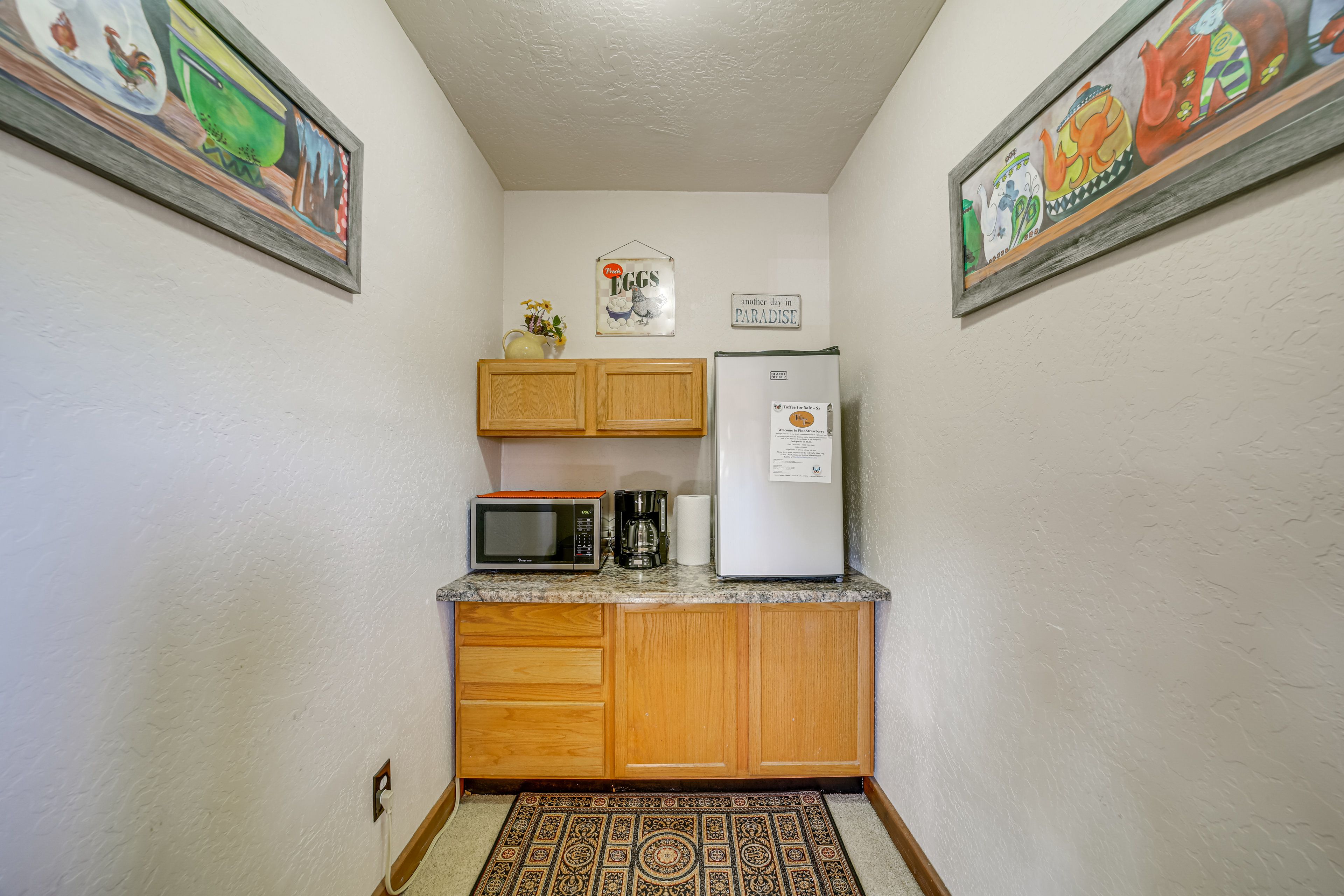 Kitchenette