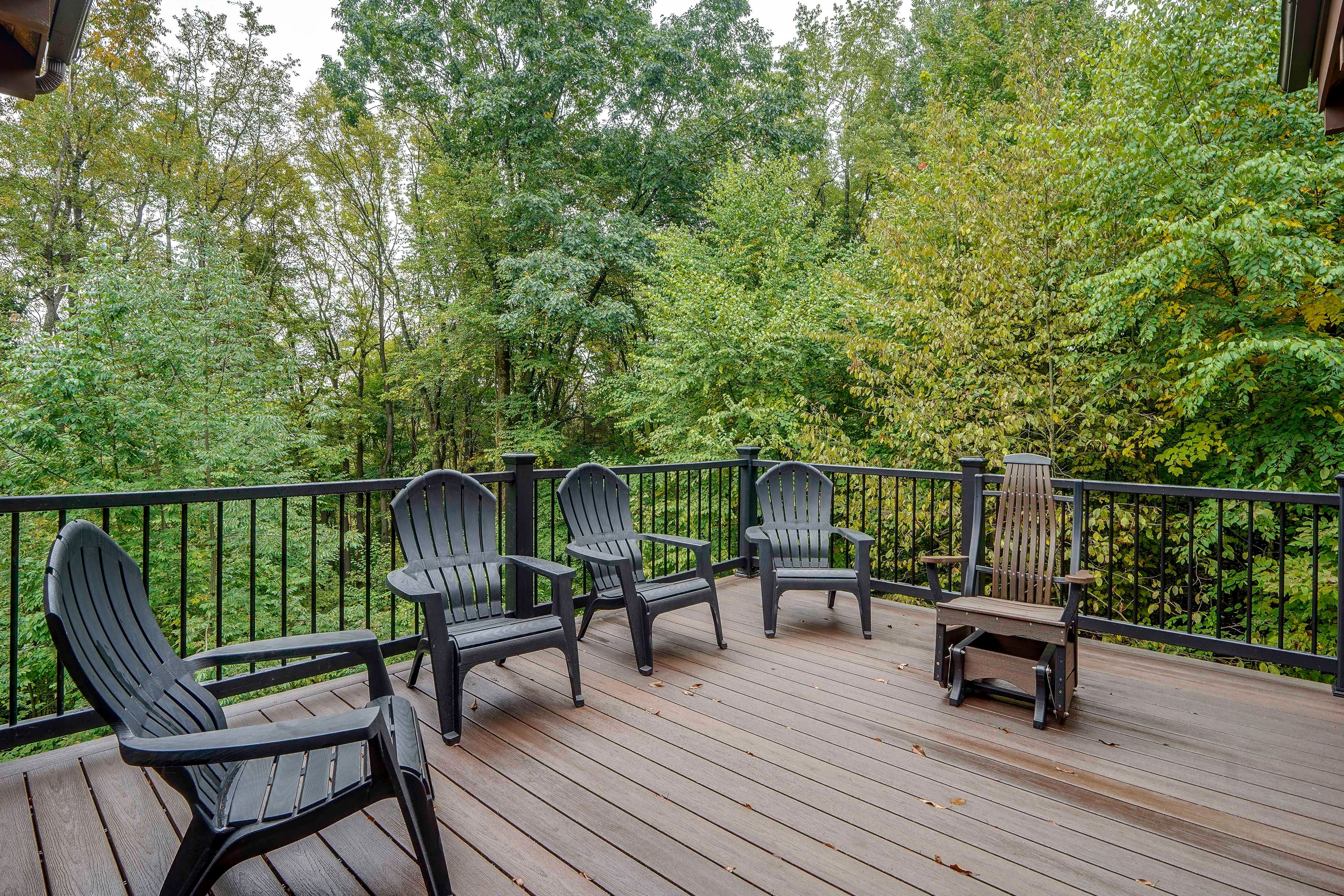 Deck | Access via Bedroom 1