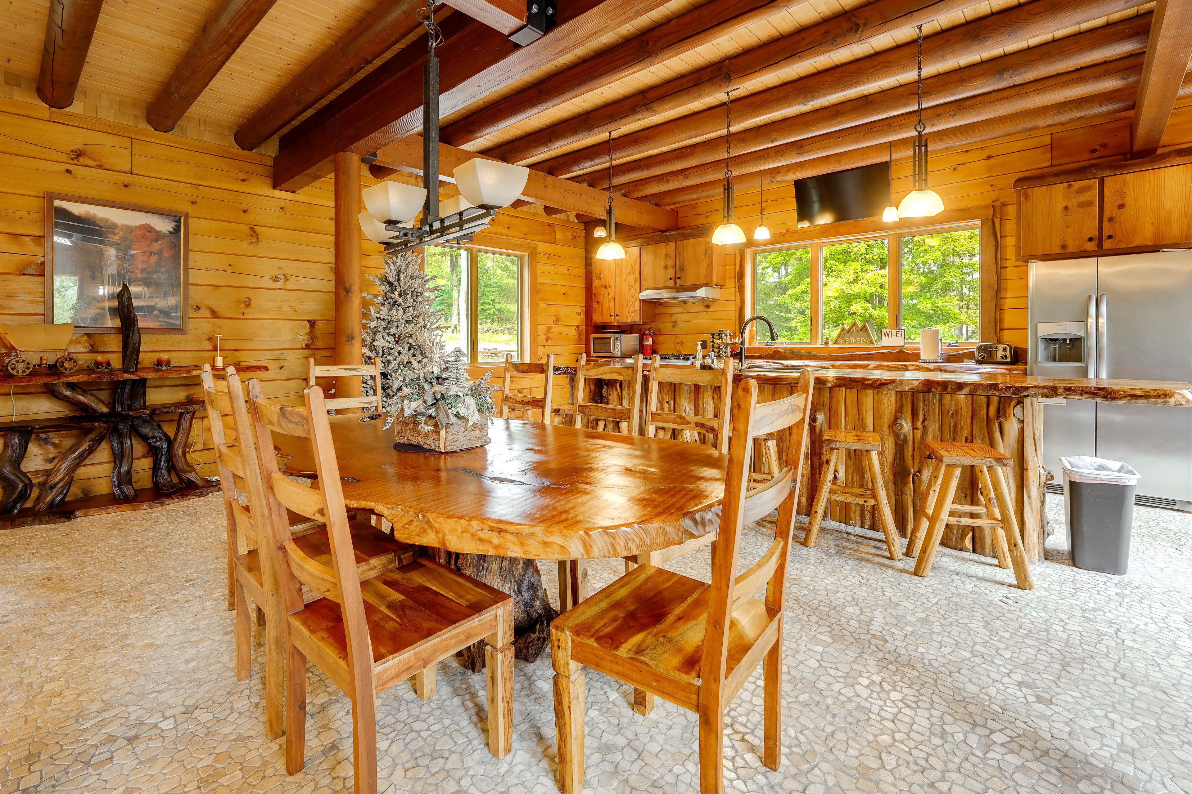 Dining Area | 1st Floor