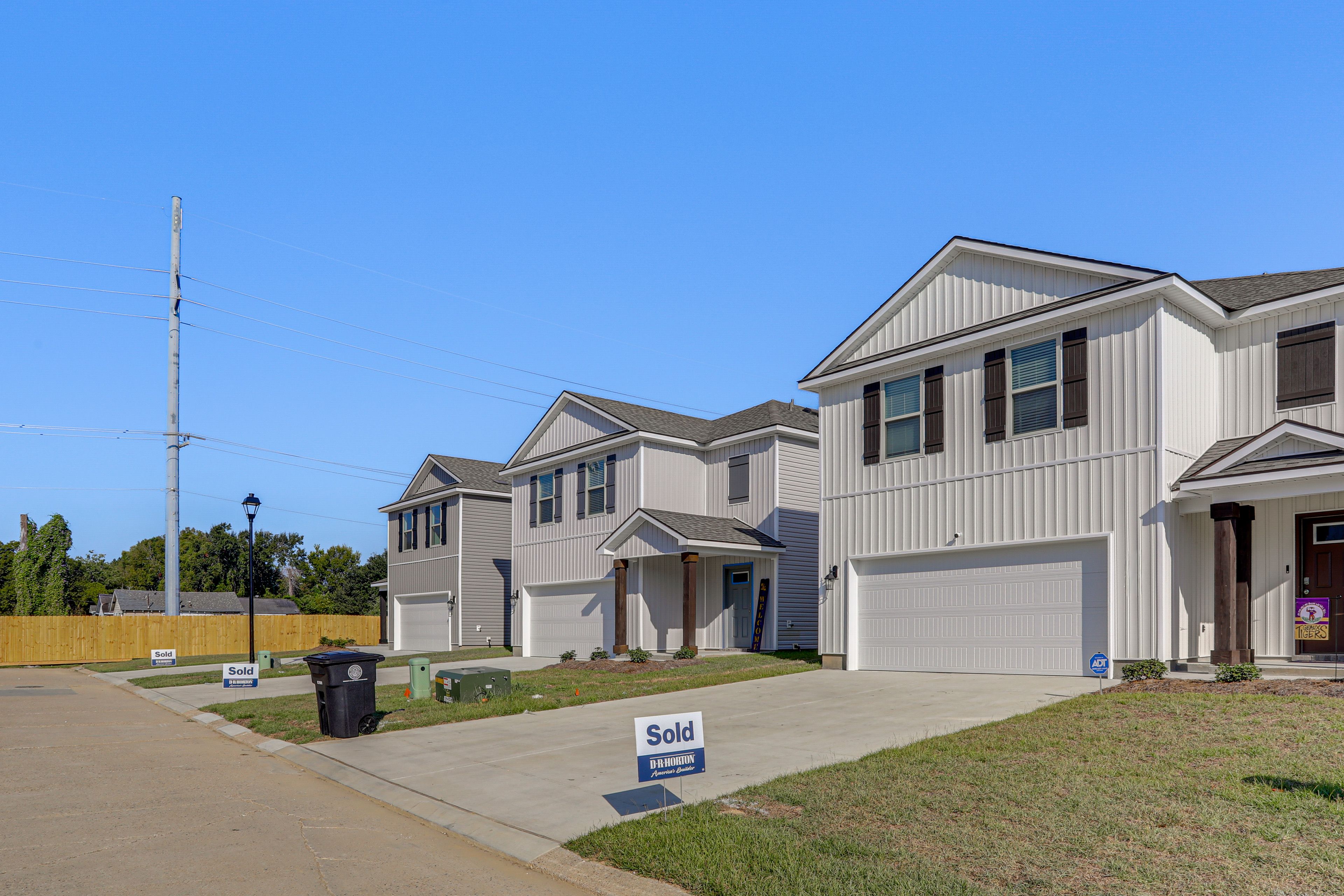 Driveway Parking | 2 Vehicles
