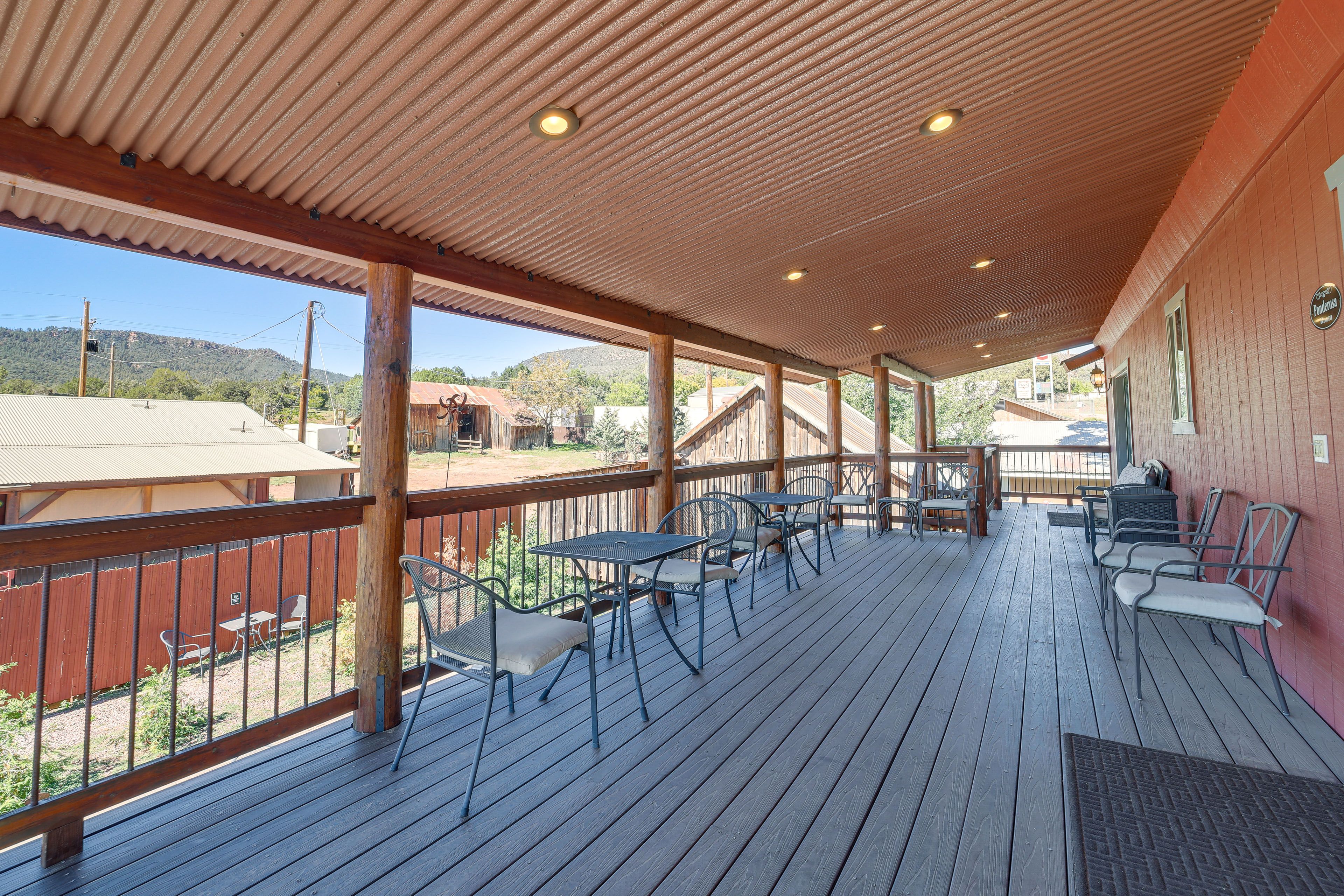 Community Deck | Community Lot