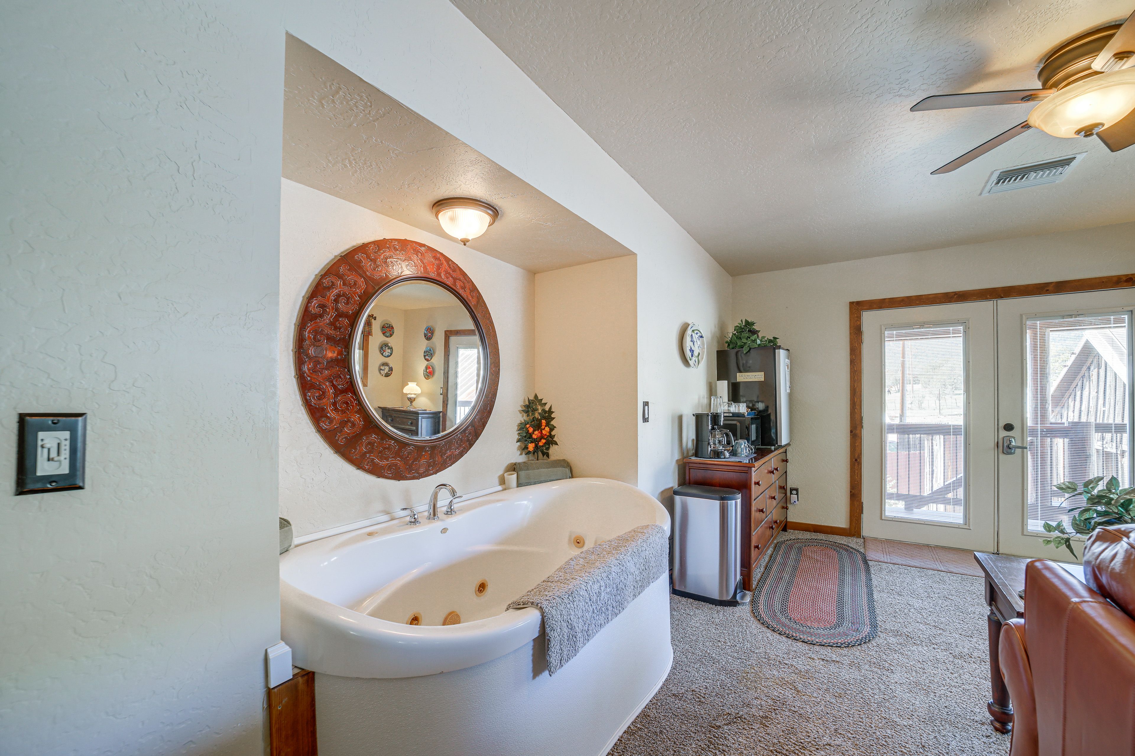 Jetted Tub