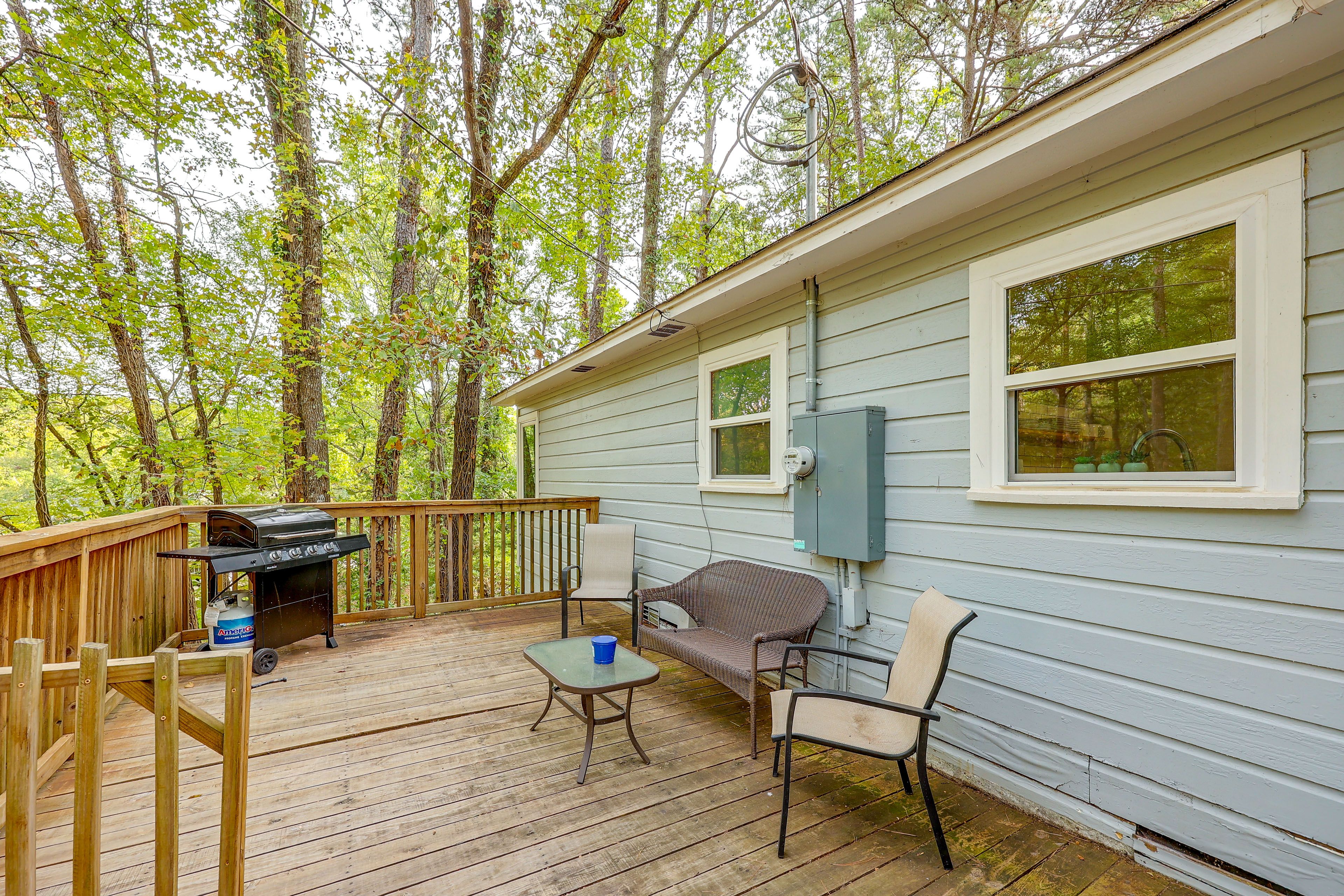 Front Deck | Gas Grill