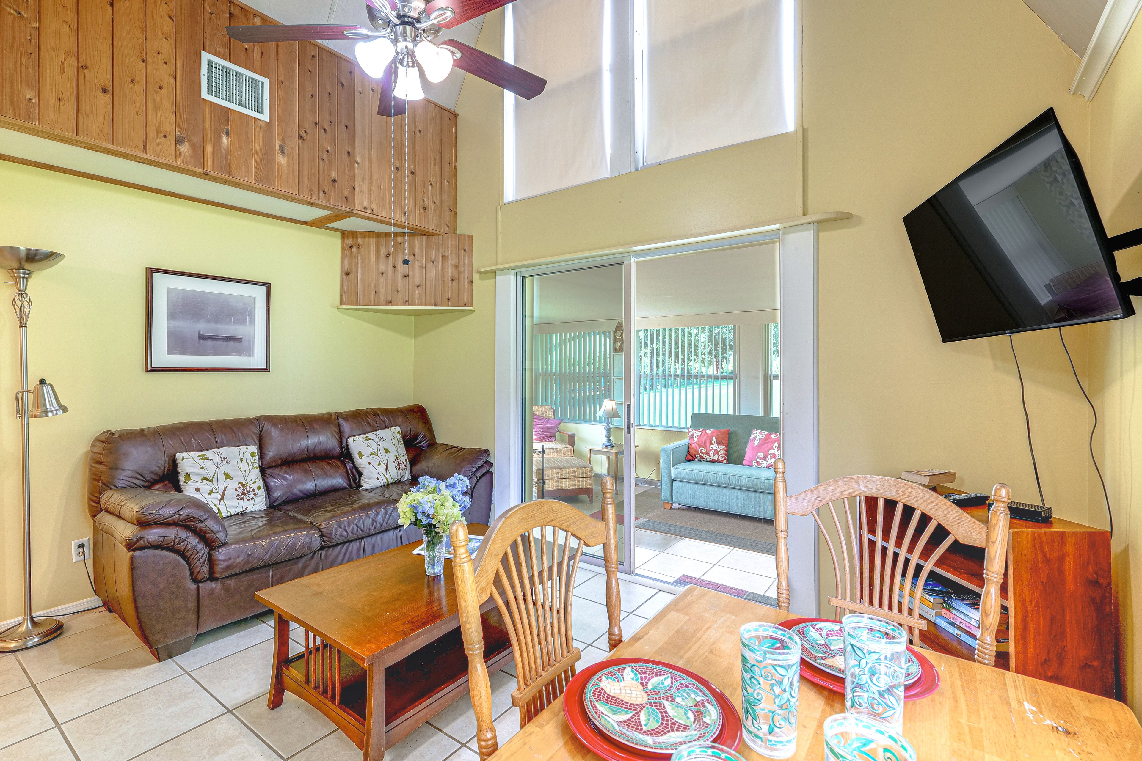 Living & Dining Area | 2-Story Home