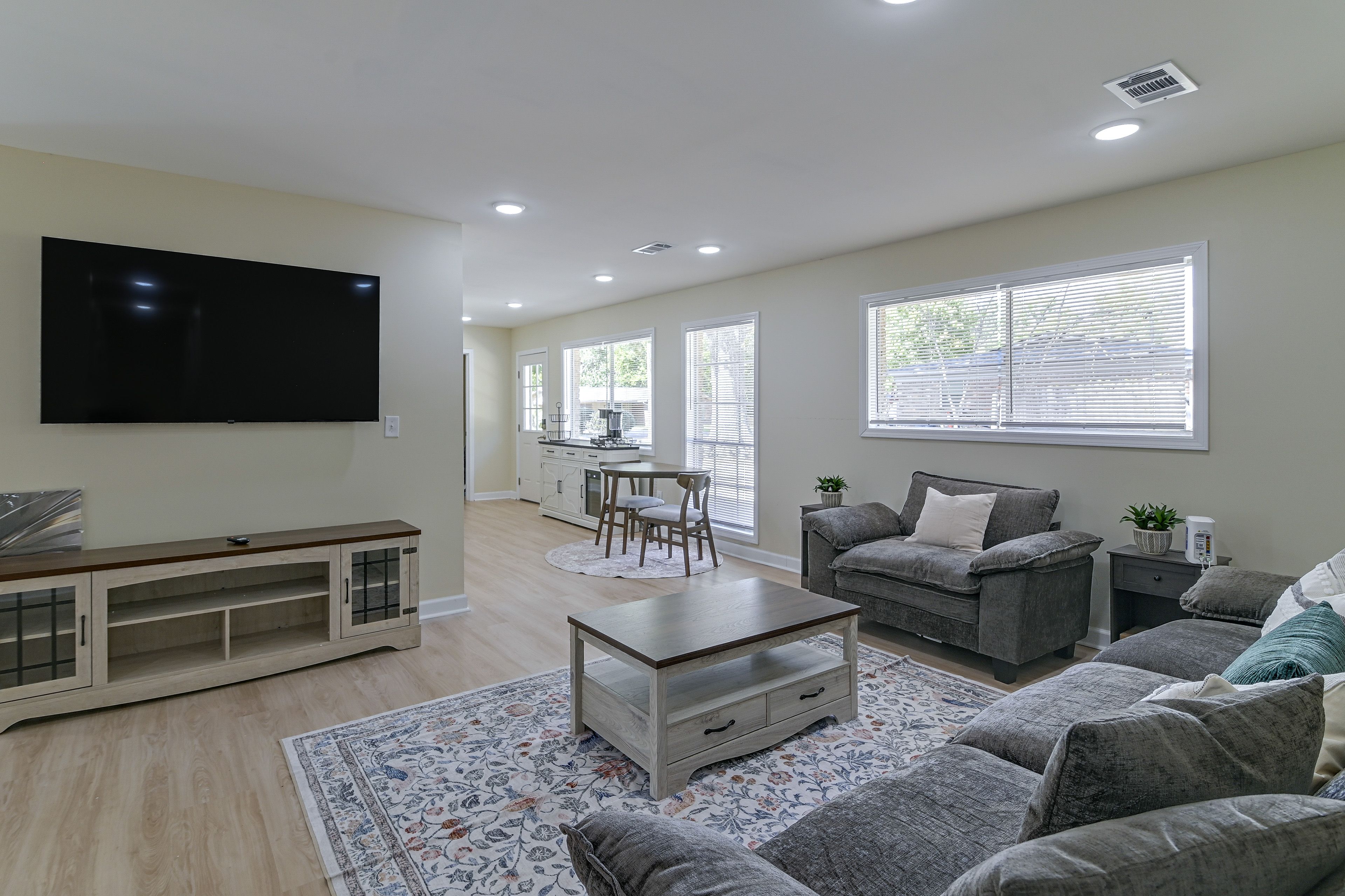 Starkville Vacation Rental | 4BR | 3BA | 2,000 Sq Ft