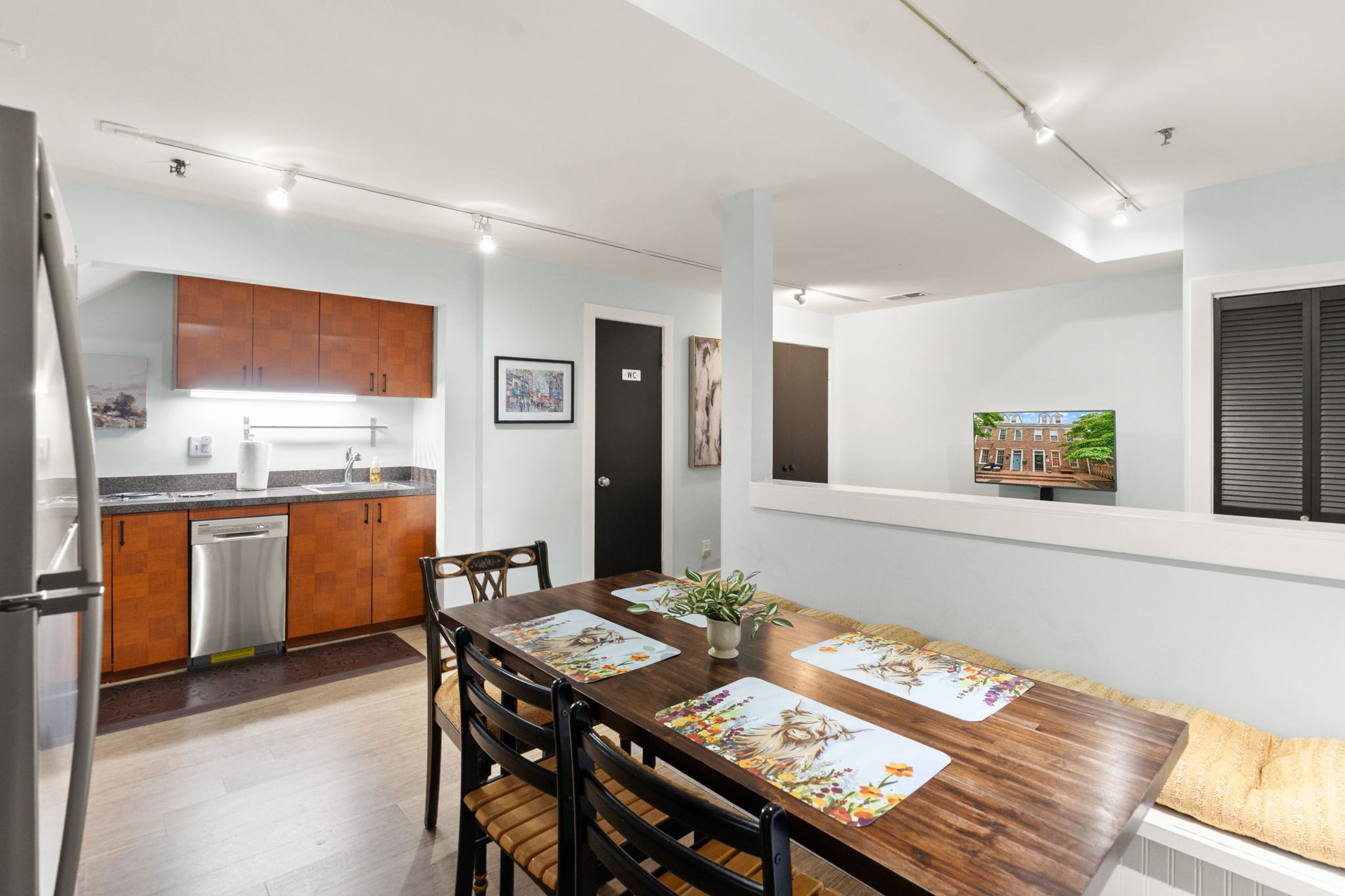 Barrister 2 | Kitchenette | Basement