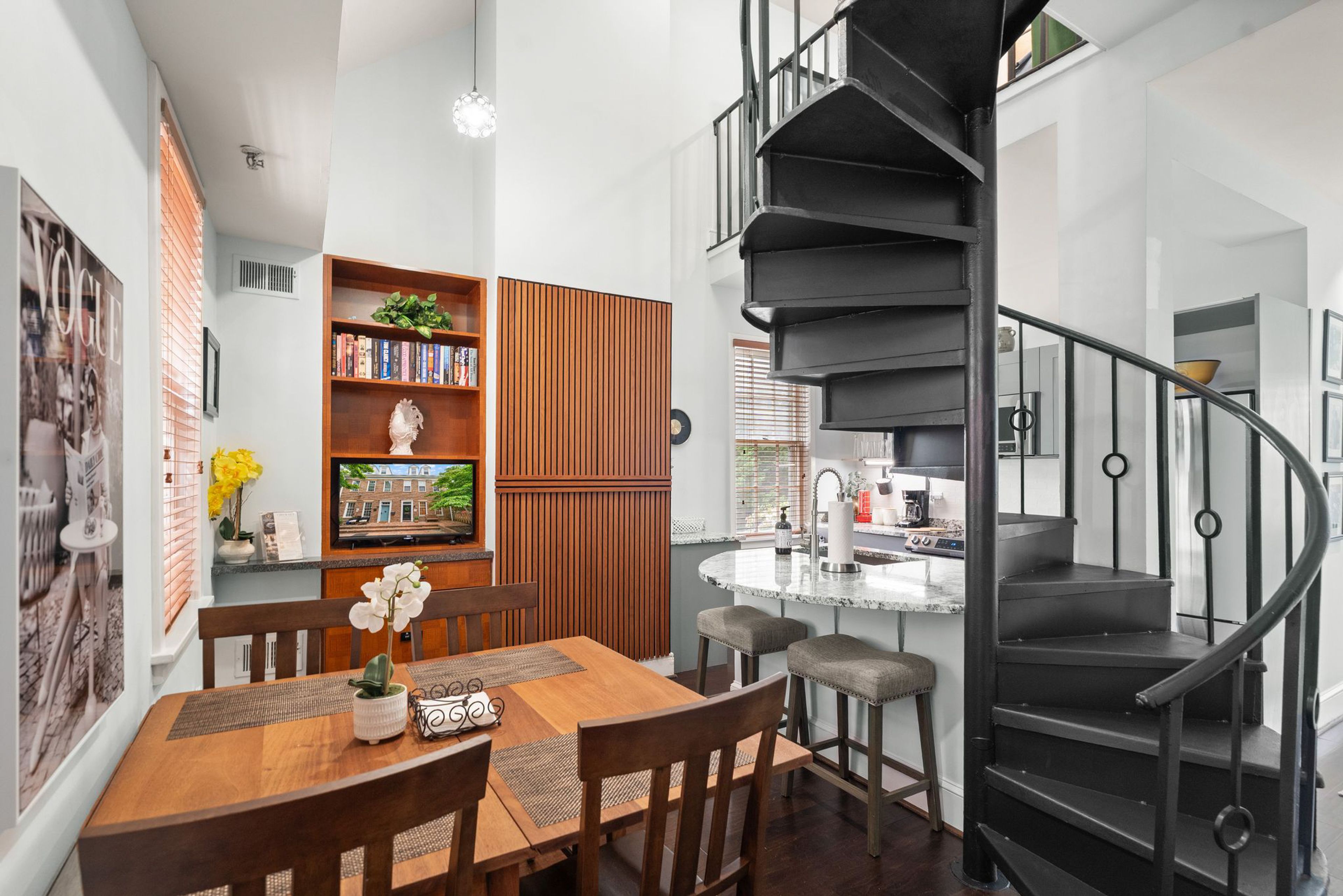 Alexandria Vacation Rental | 4BR | 4.5BA | 2 Townhomes