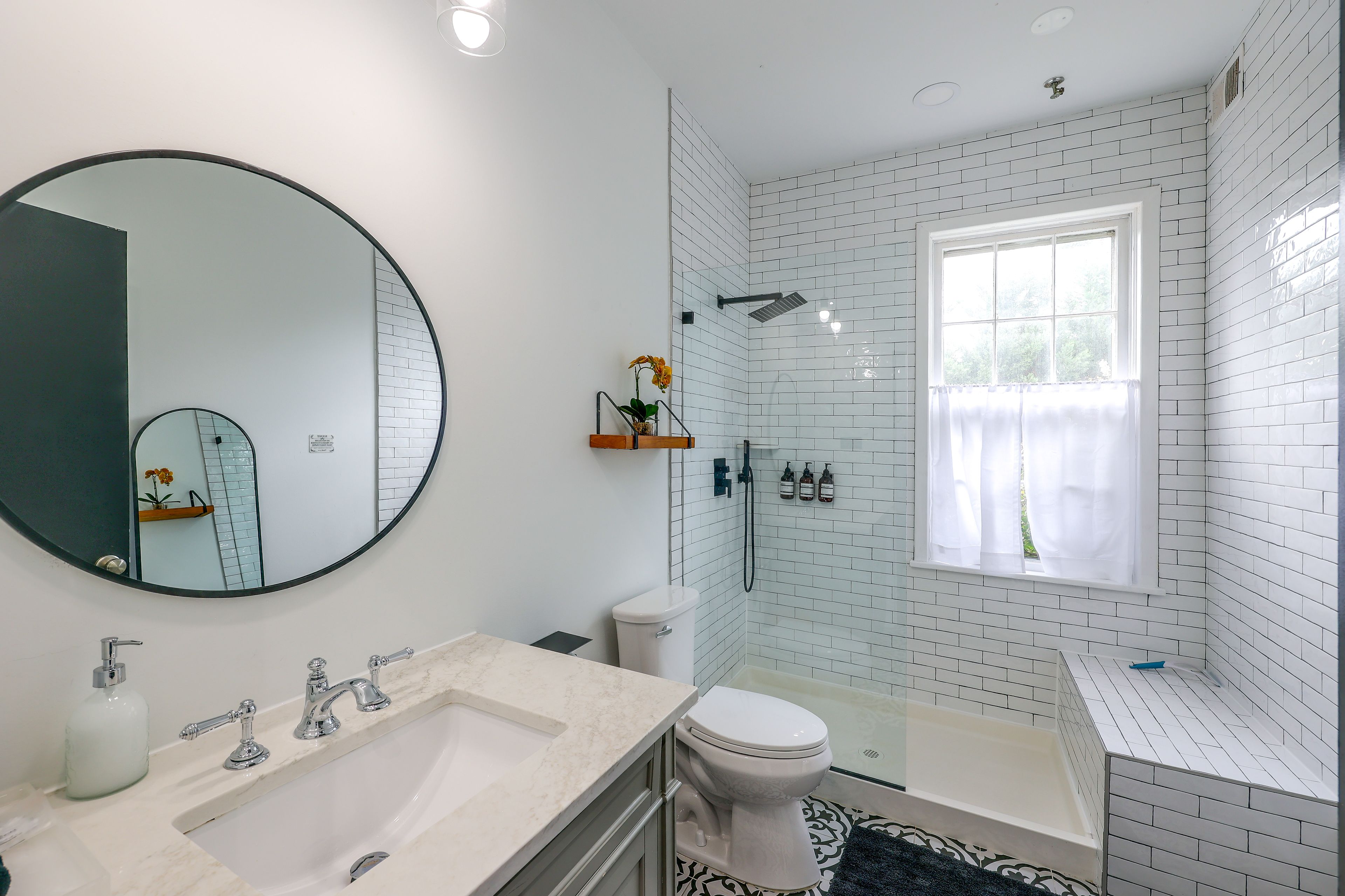 Barrister 1 | Bathroom | 1st Floor