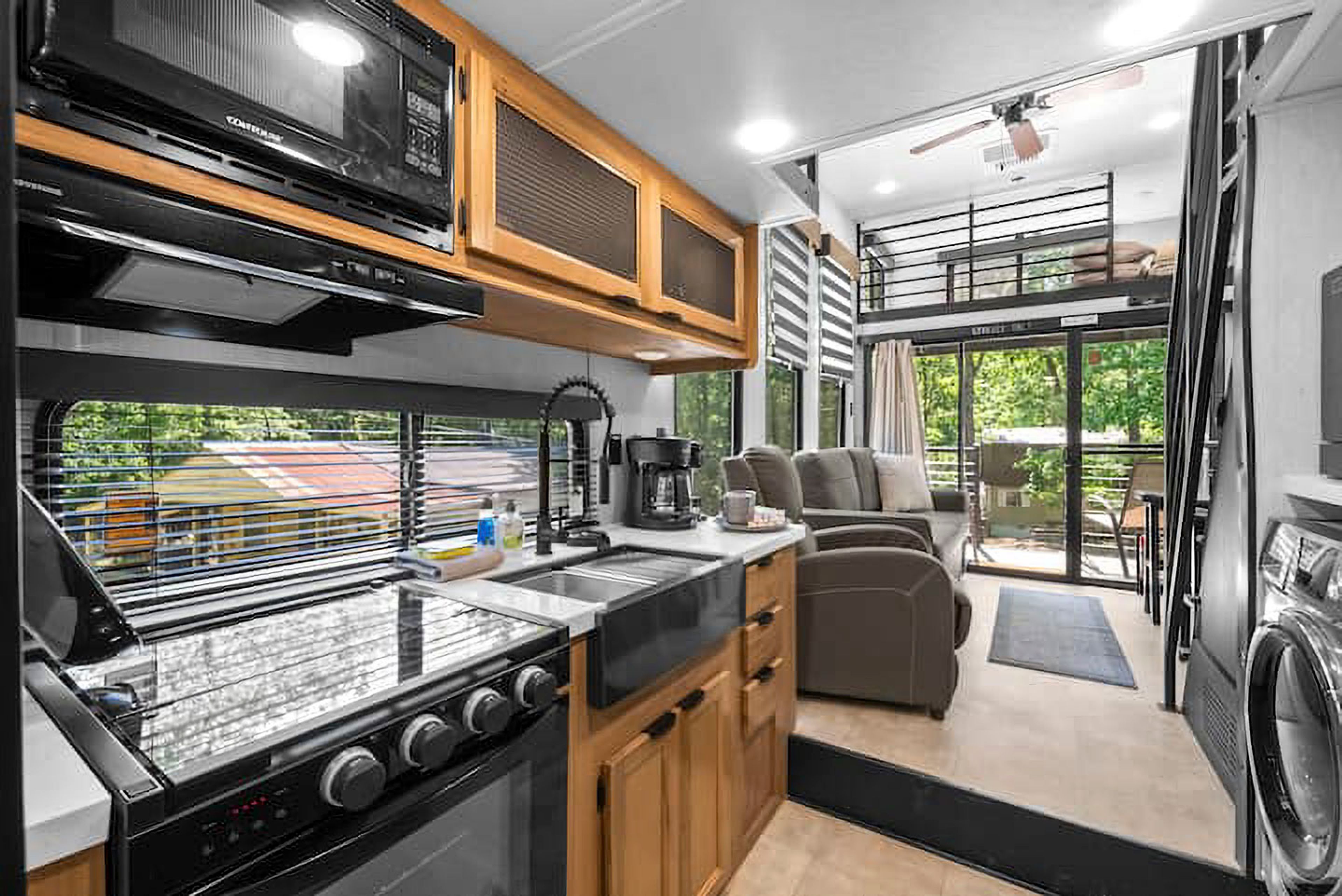 Kitchen | 1st Floor