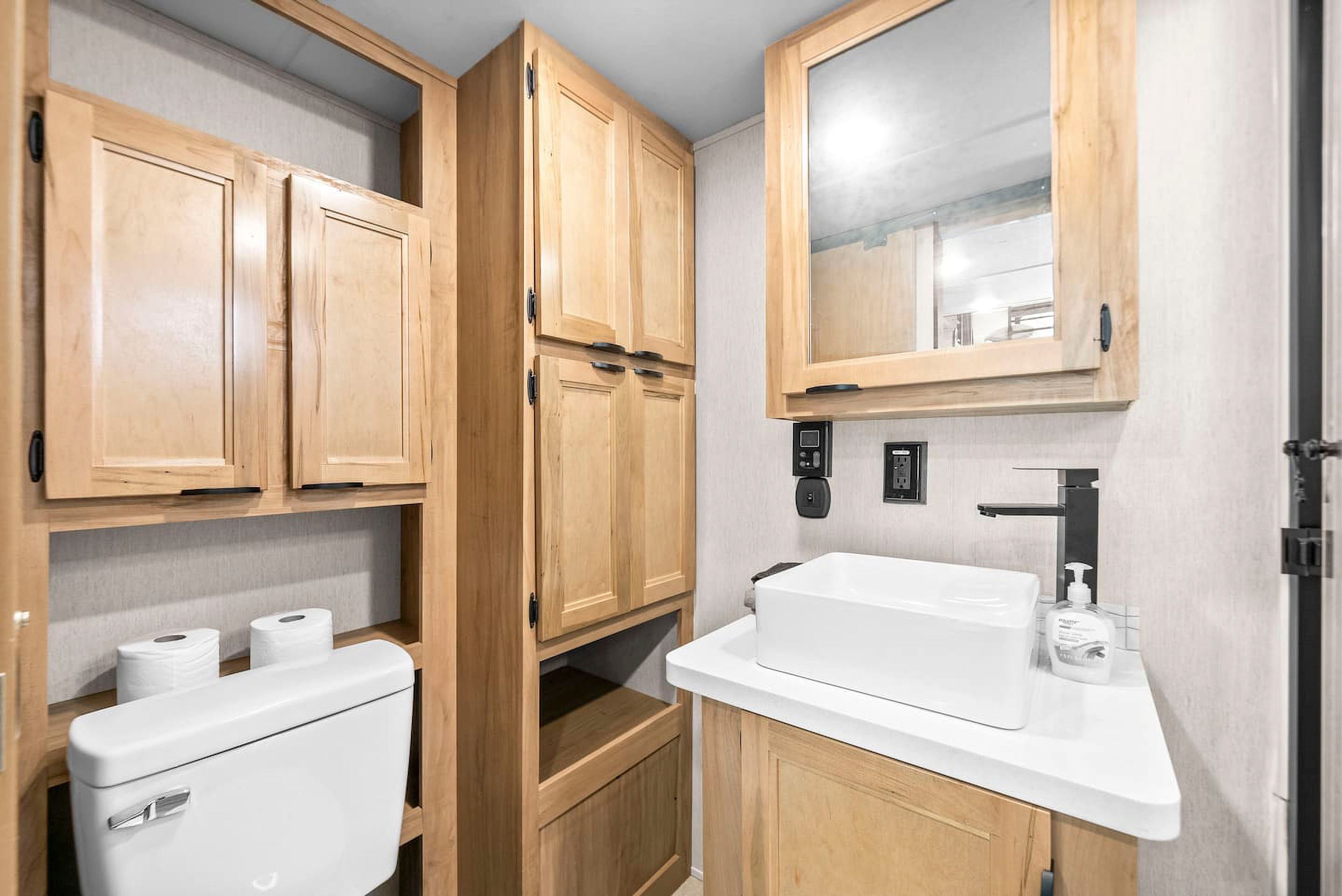 Bathroom | 1st Floor