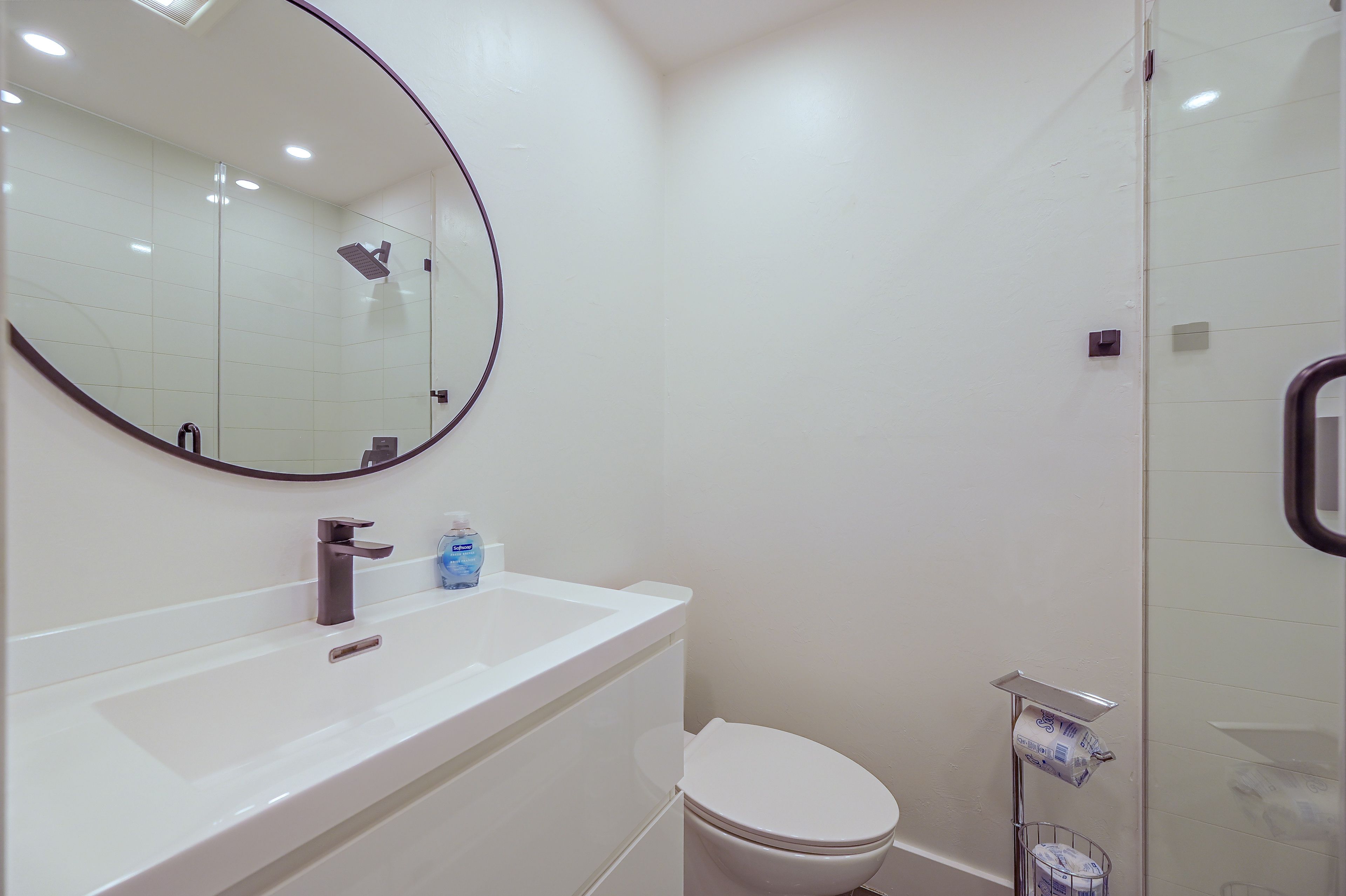 En-Suite Bathroom