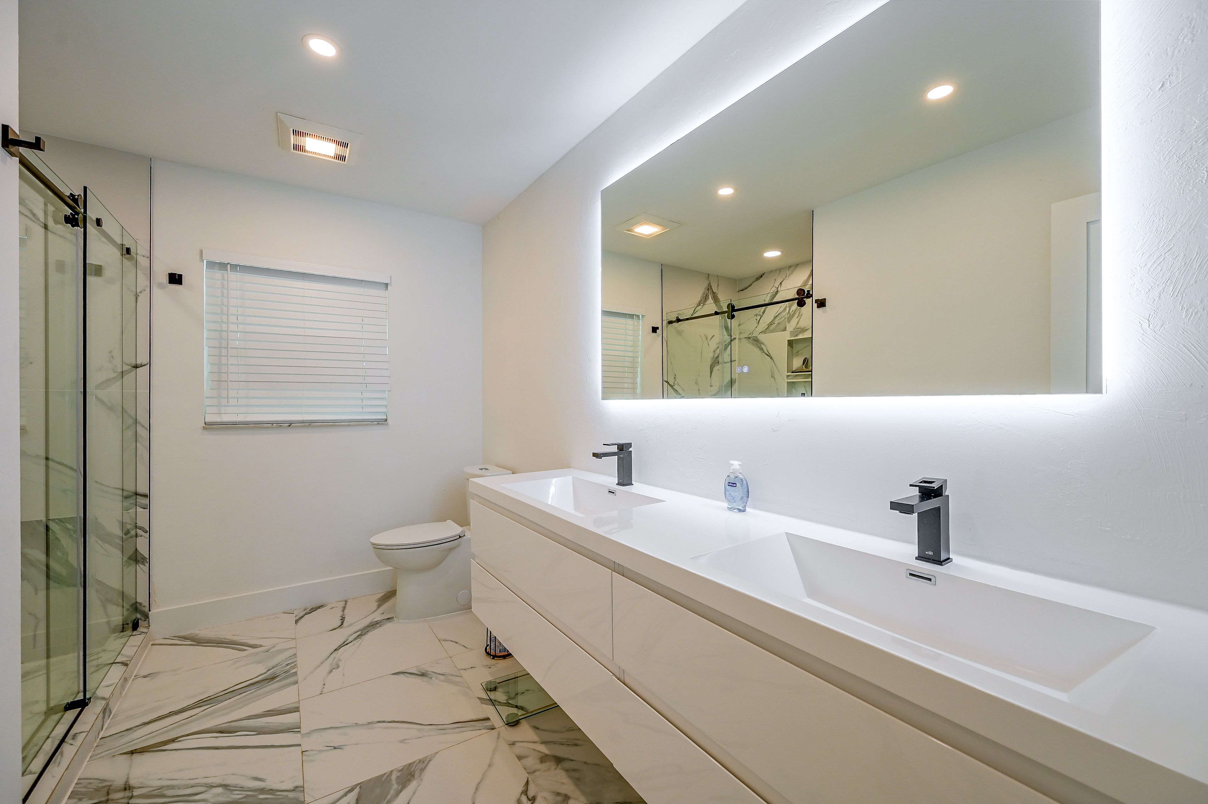 En-Suite Bathroom