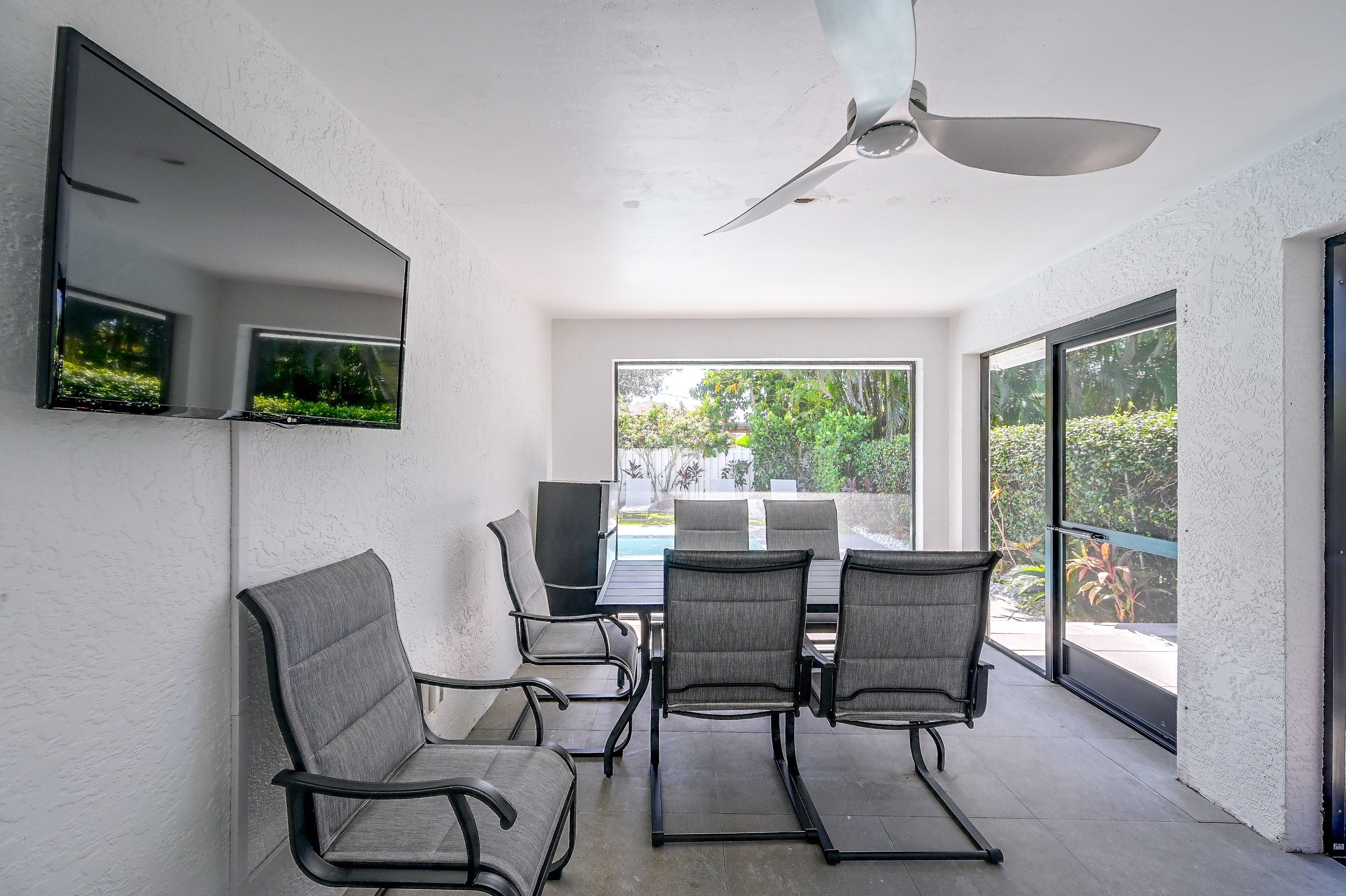 Screened Patio