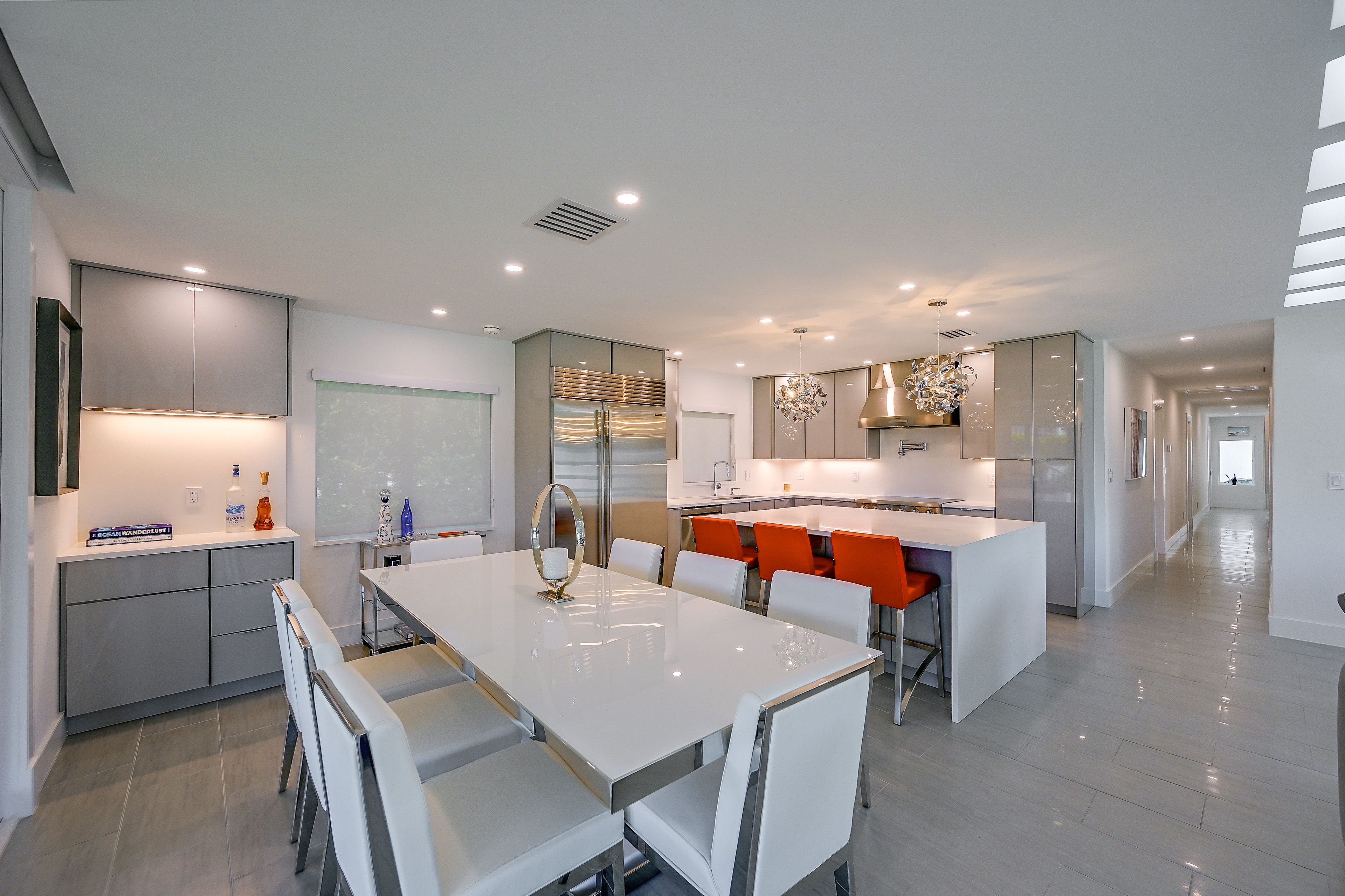 Kitchen & Dining Area | Single-Story Home