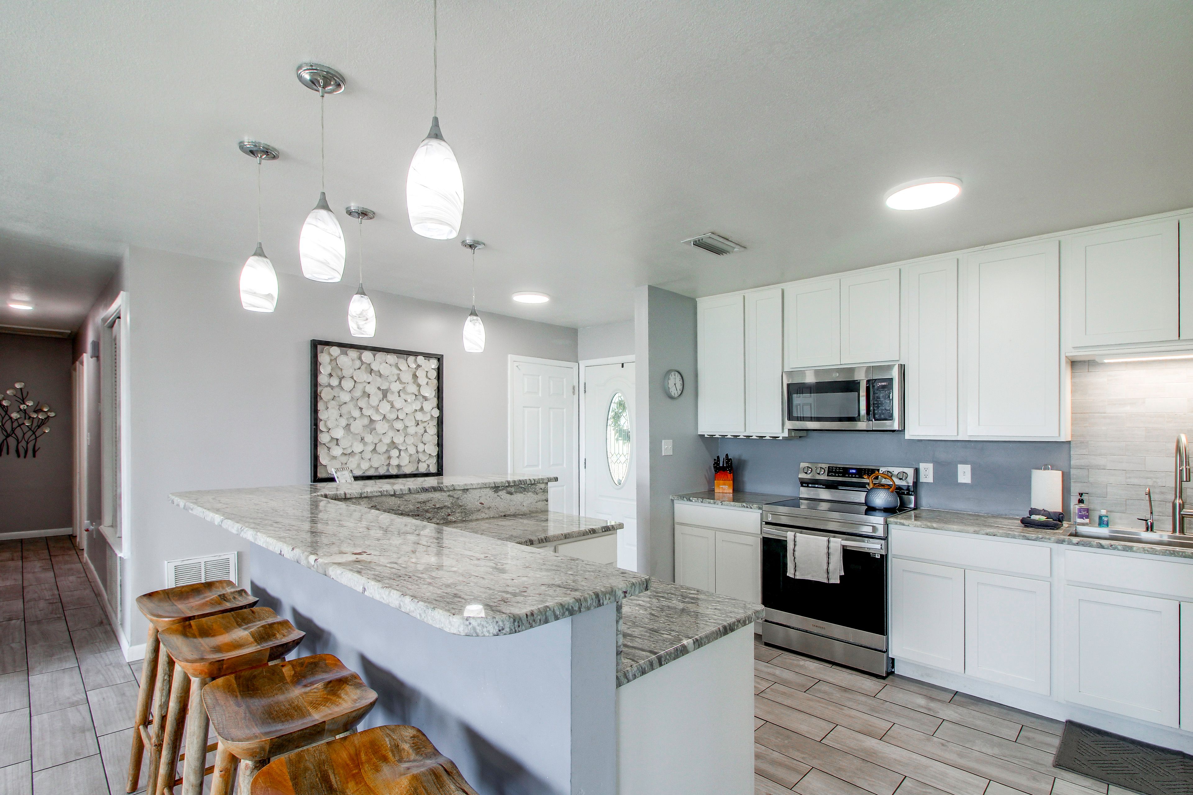 Unit 2 | Kitchen | Refrigerator | Dishwasher