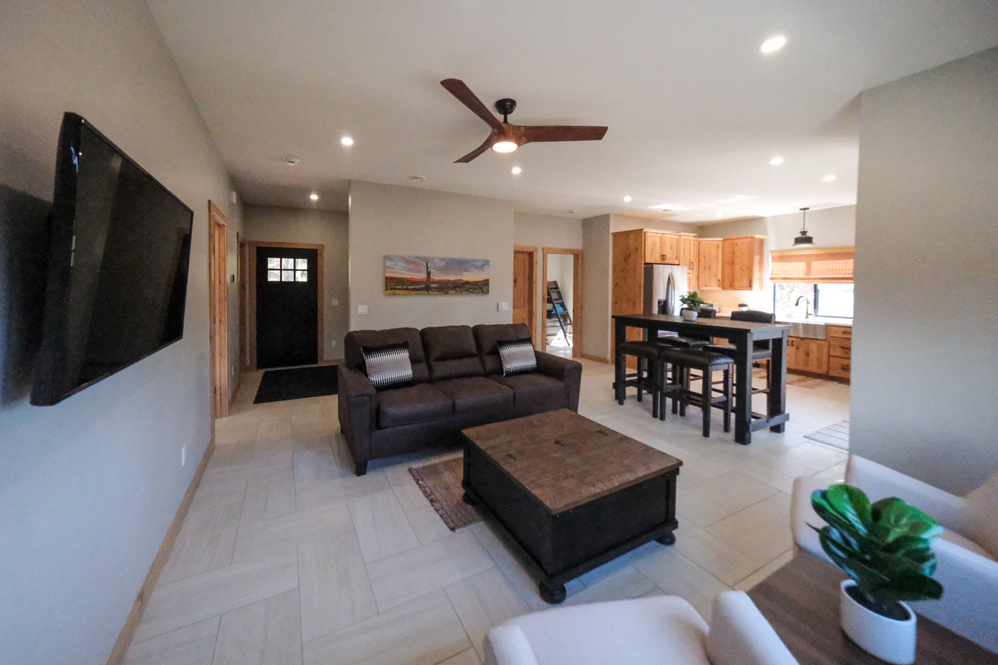 Del Norte Vacation Rental | 2BR | 1BA | 1,980 Sq Ft | 1 Step to Enter